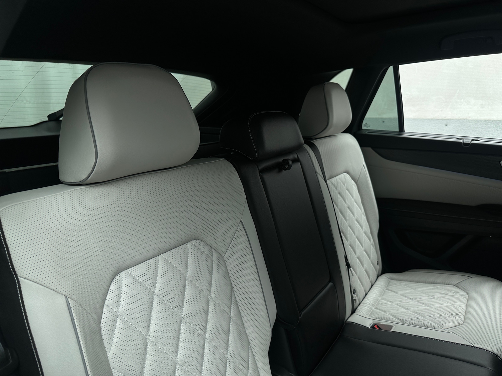 Thumbnail: 2024 Volkswagen Atlas - 5