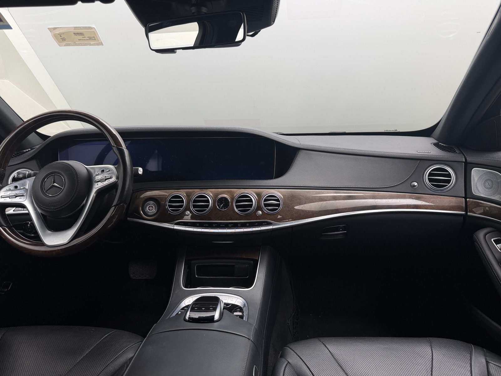 Thumbnail: 2018 Mercedes-Benz S-Class - 2