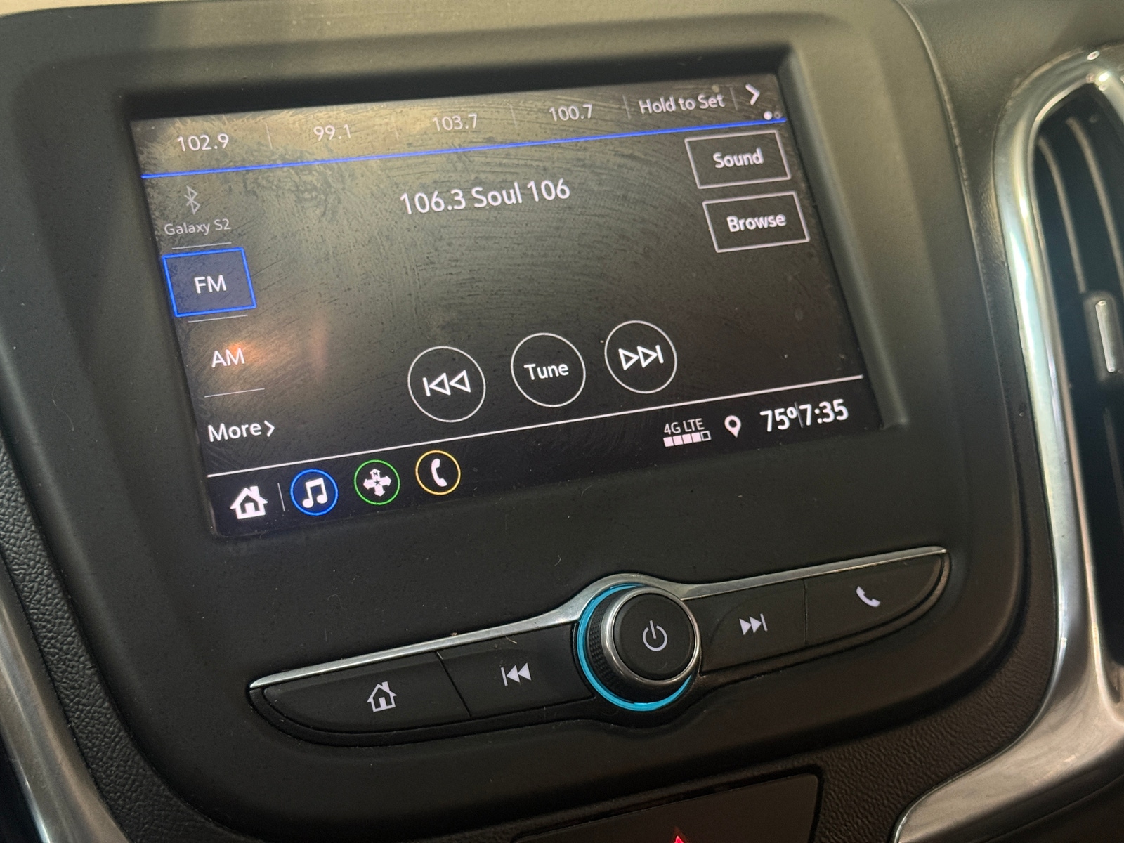 Thumbnail: 2020 Chevrolet Equinox - 4