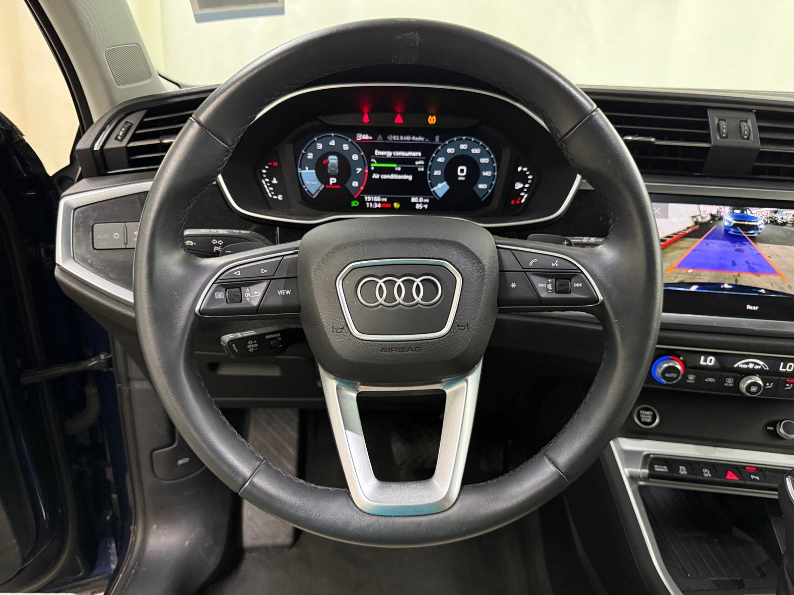 Thumbnail: 2024 Audi Q3 - 4