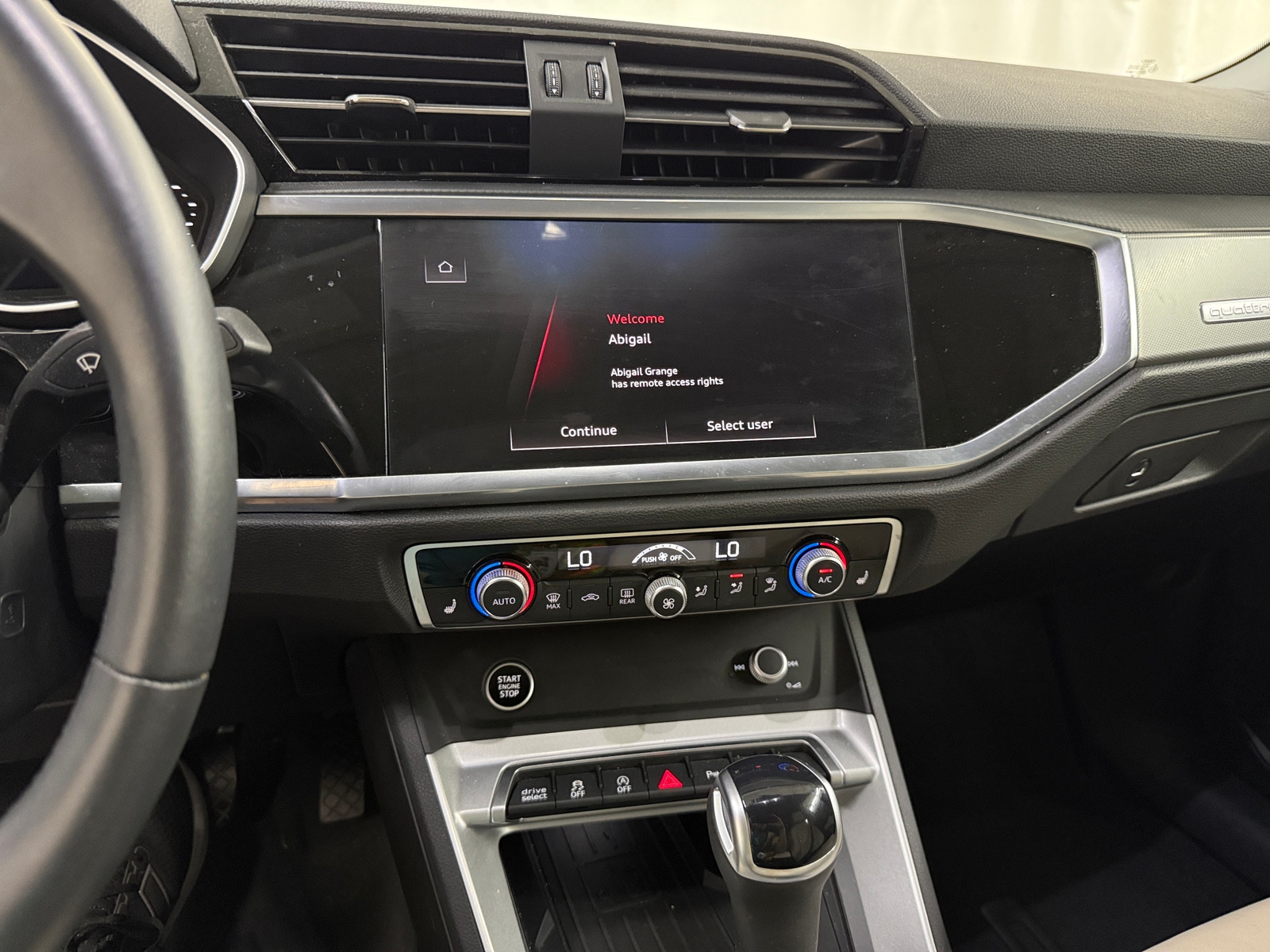 Thumbnail: 2024 Audi Q3 - 3