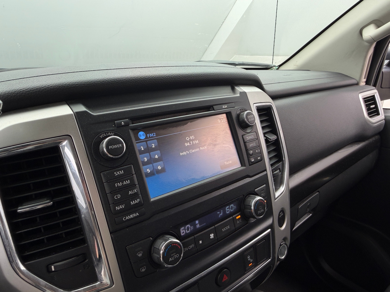 Thumbnail: 2018 Nissan Titan - 4