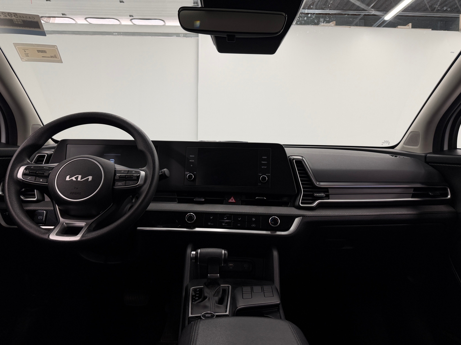 Thumbnail: 2025 Kia Sportage - 3