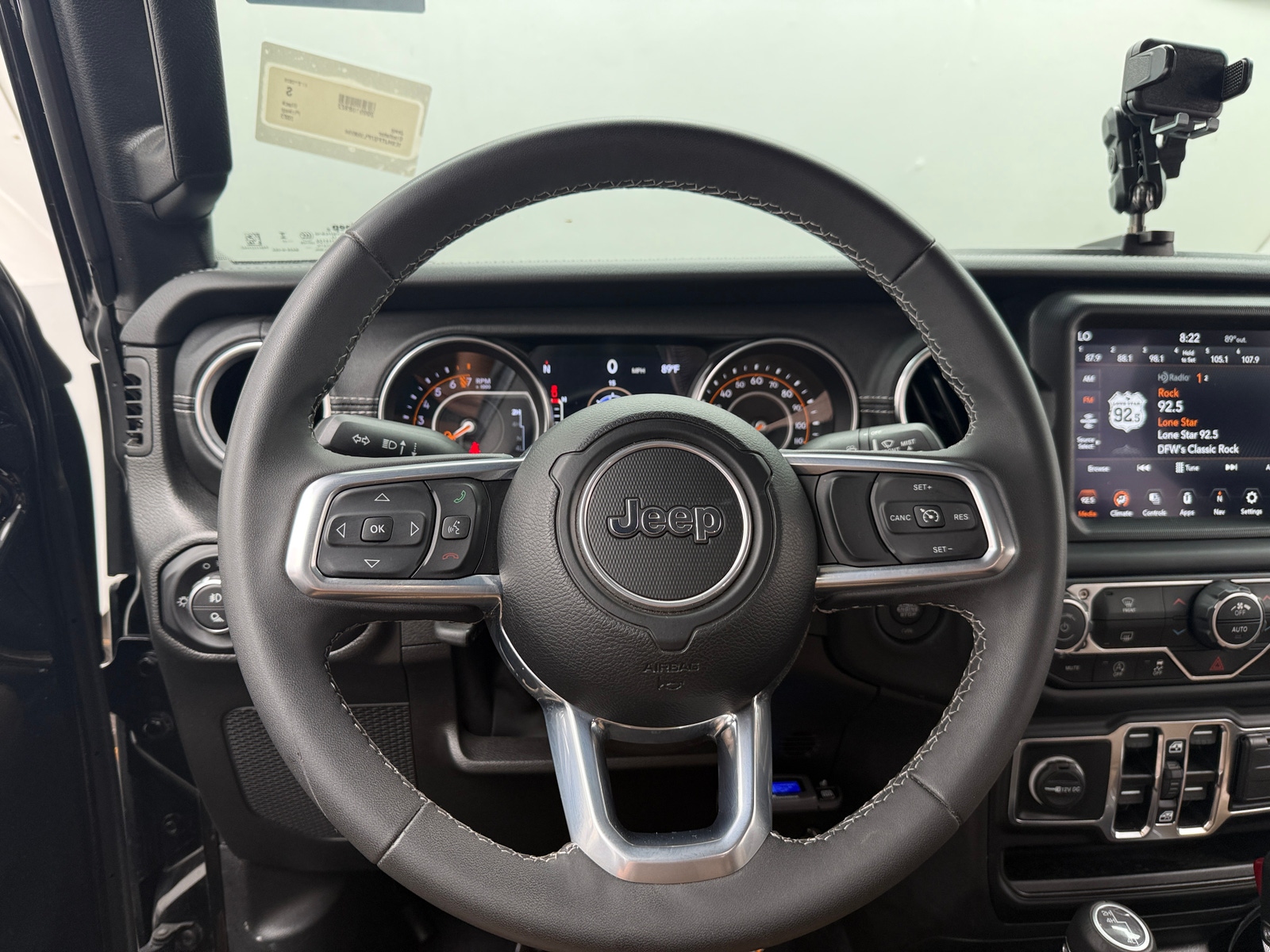 Thumbnail: 2023 Jeep Gladiator - 4