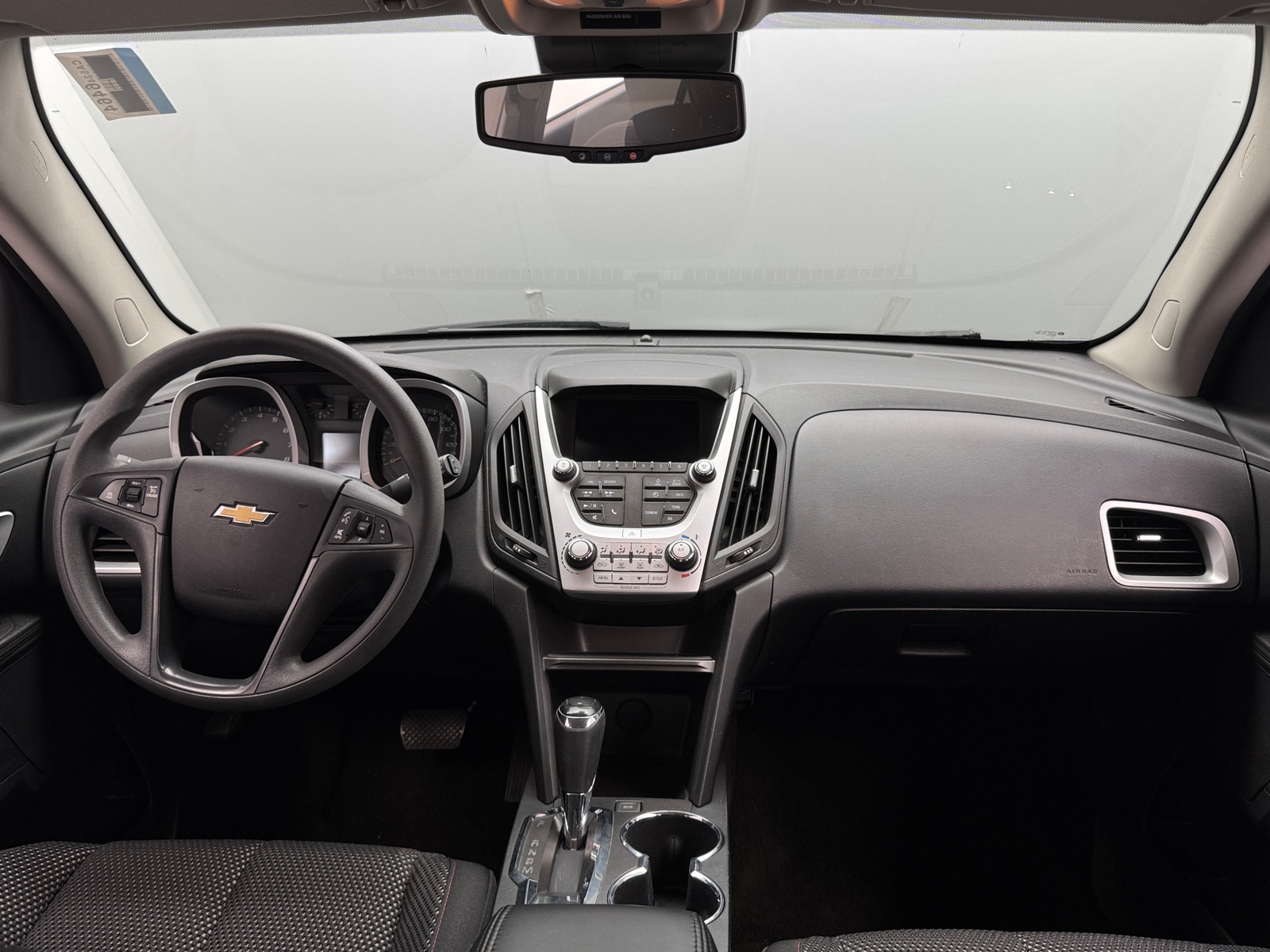Thumbnail: 2017 Chevrolet Equinox - 3