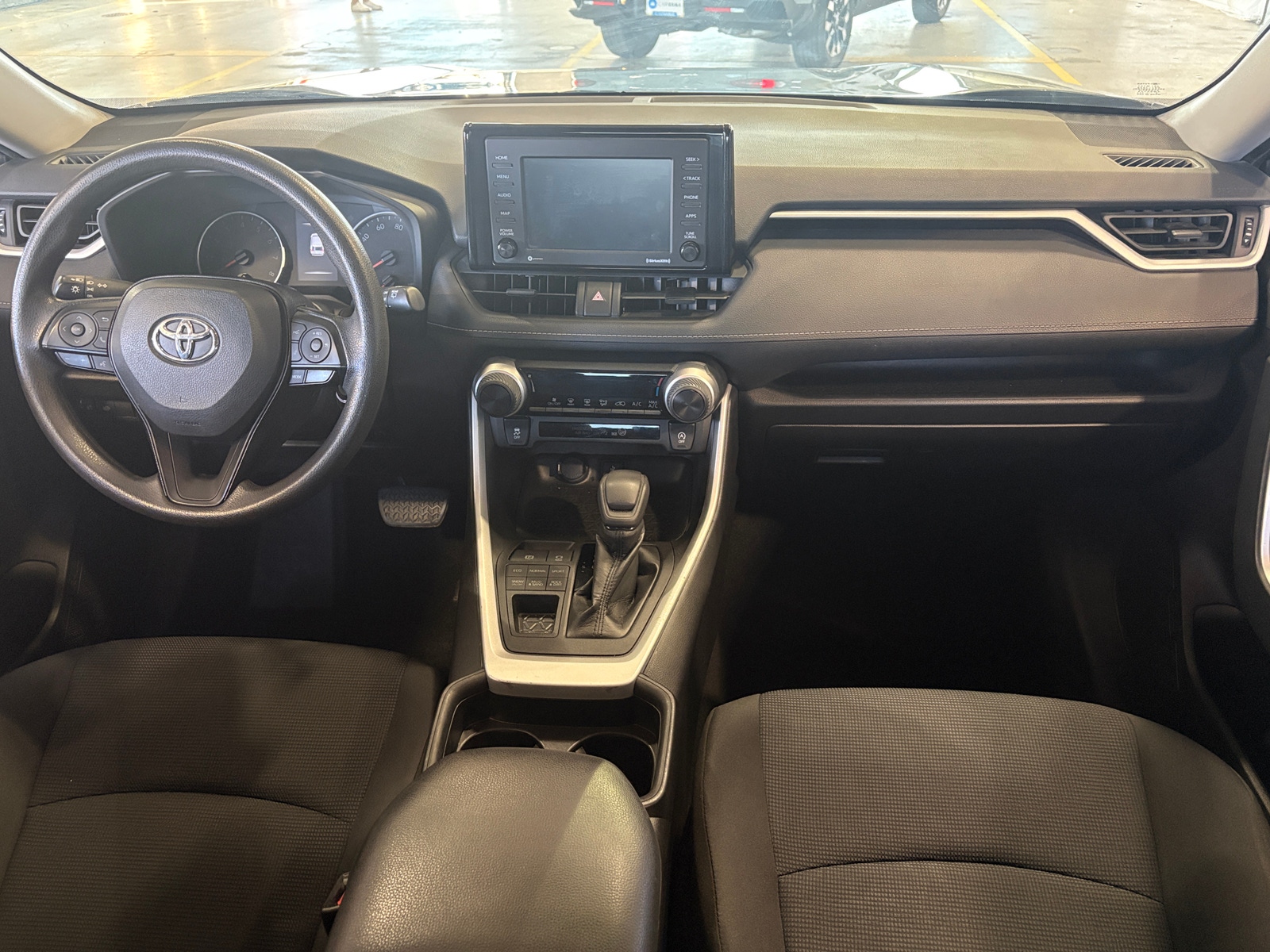 Thumbnail: 2021 Toyota RAV4 - 3