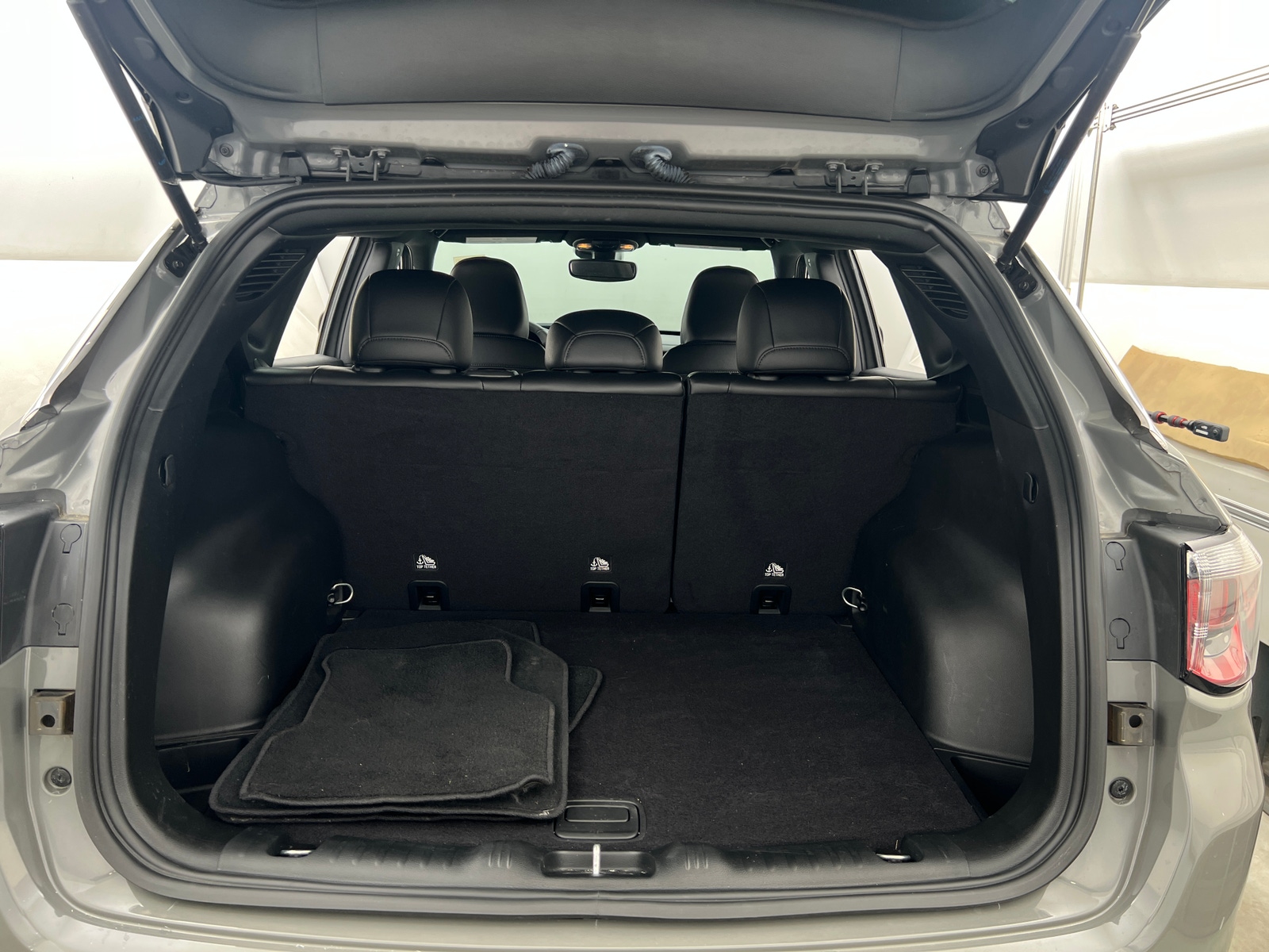 Thumbnail: 2023 Jeep Compass - 6