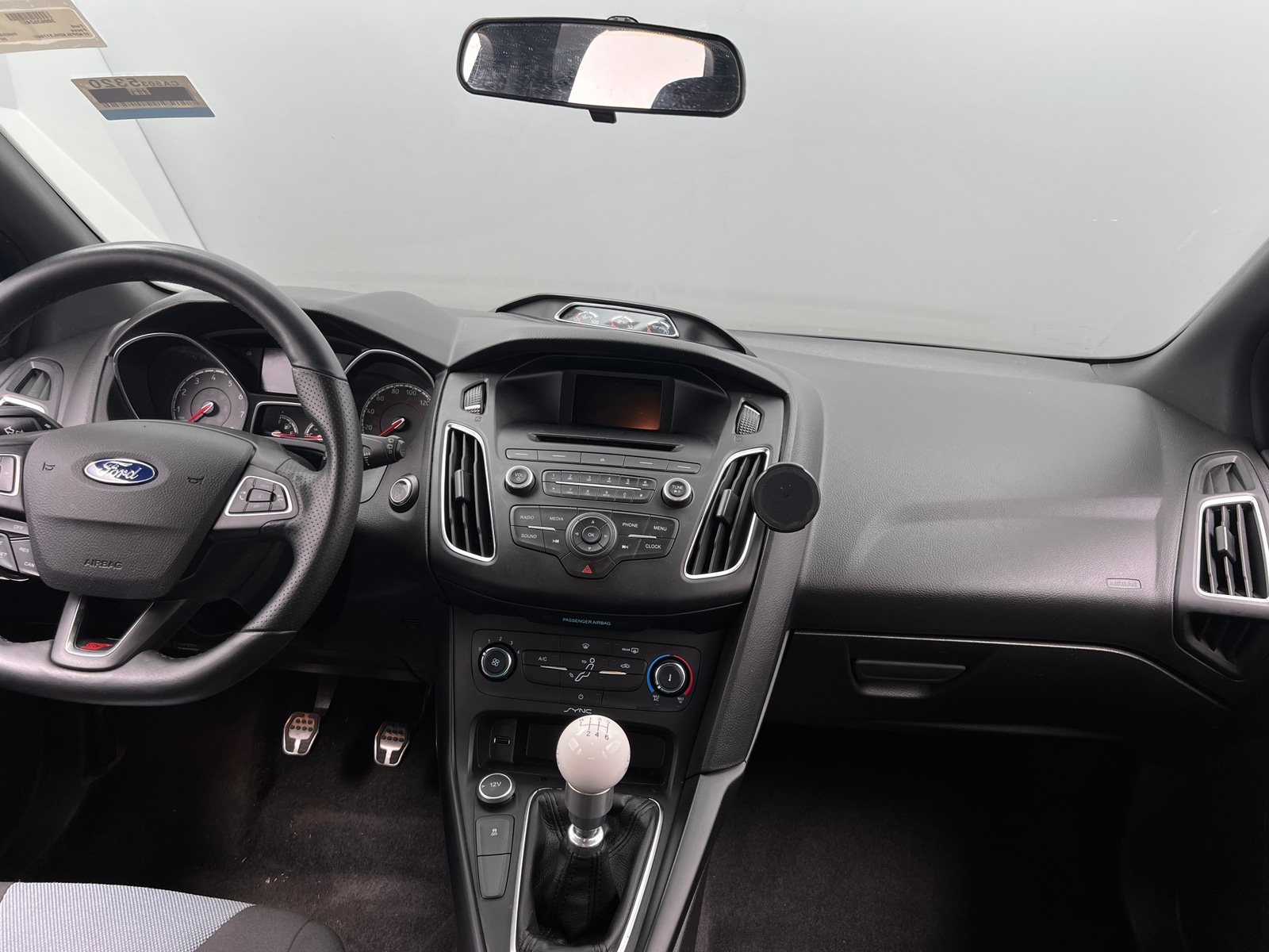 Thumbnail: 2017 Ford Focus - 3