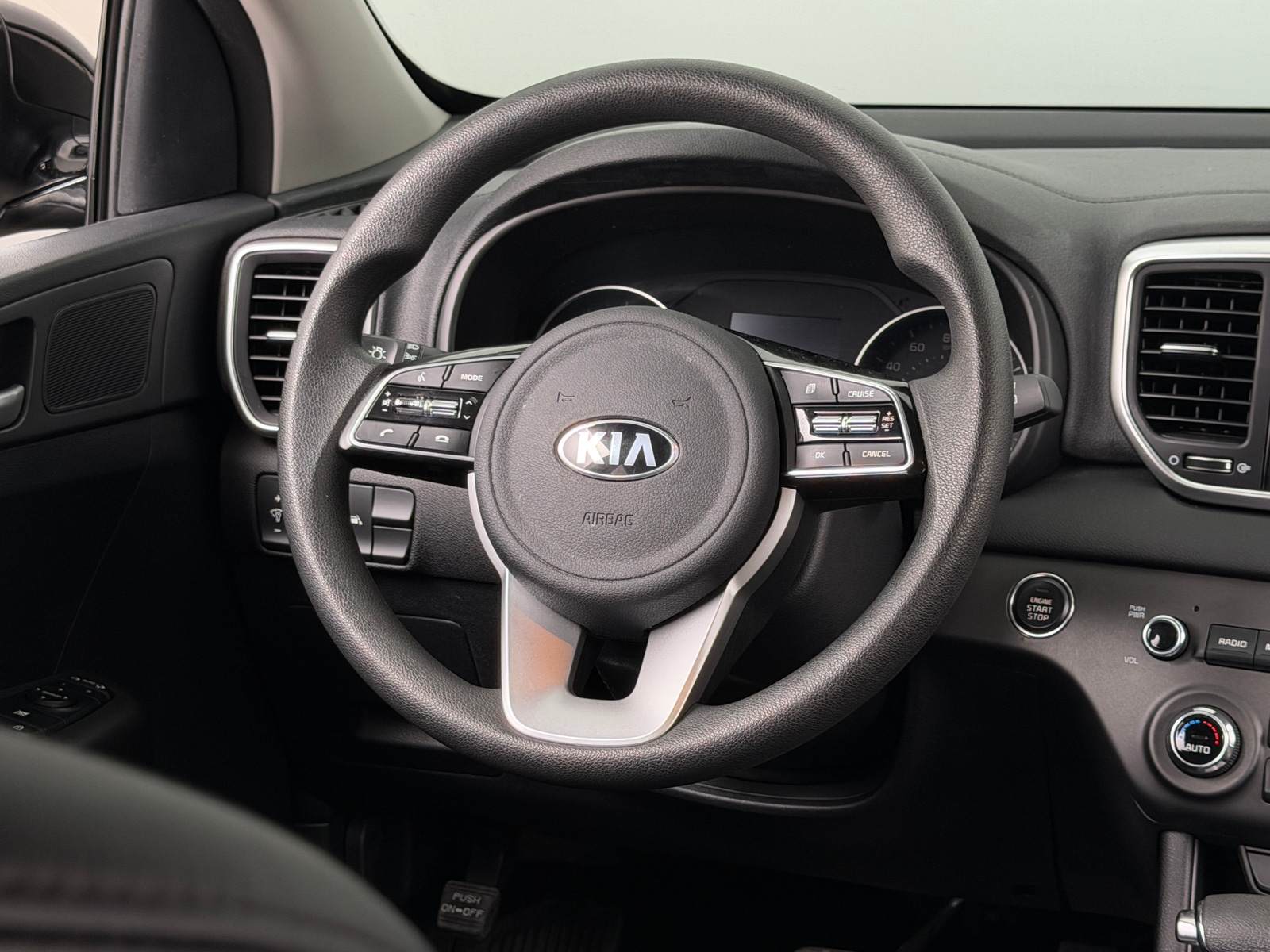 Thumbnail: 2022 Kia Sportage - 5
