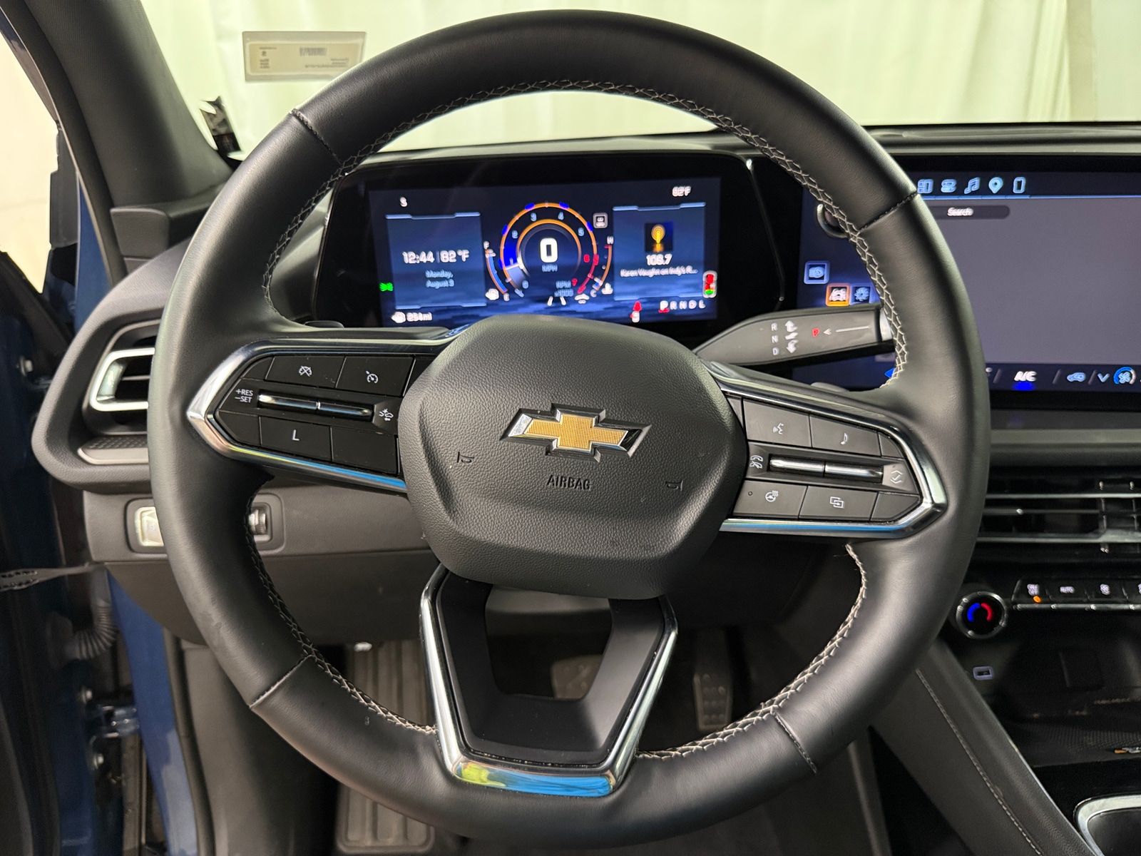 Thumbnail: 2024 Chevrolet Traverse - 5