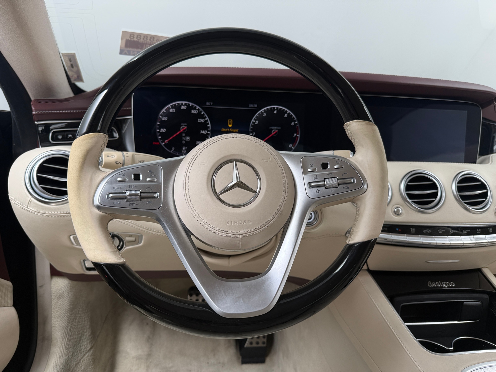 Thumbnail: 2019 Mercedes-Benz S-Class - 4
