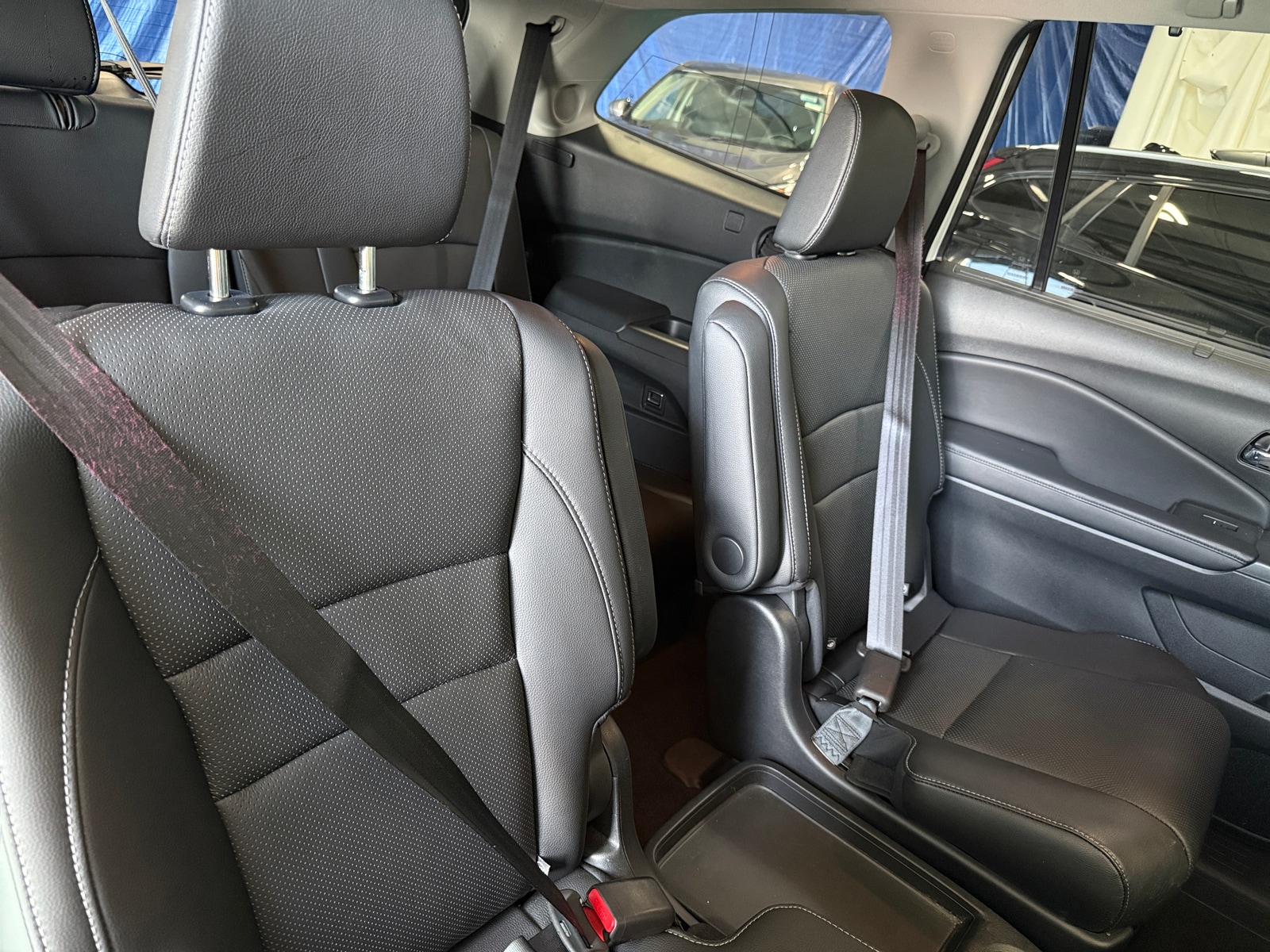 Thumbnail: 2017 Honda Pilot - 6
