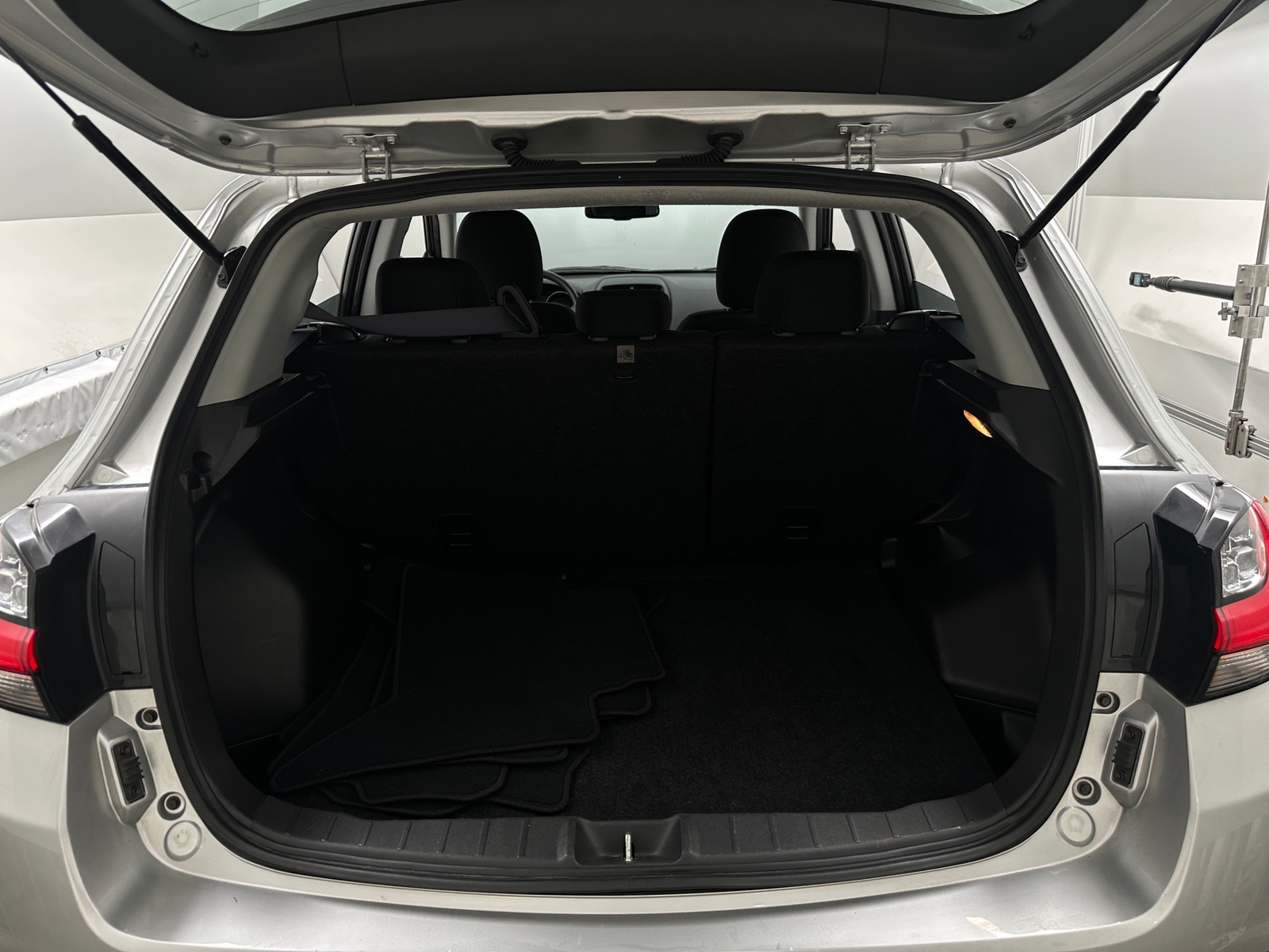 Thumbnail: 2025 Mitsubishi Outlander Sport - 7