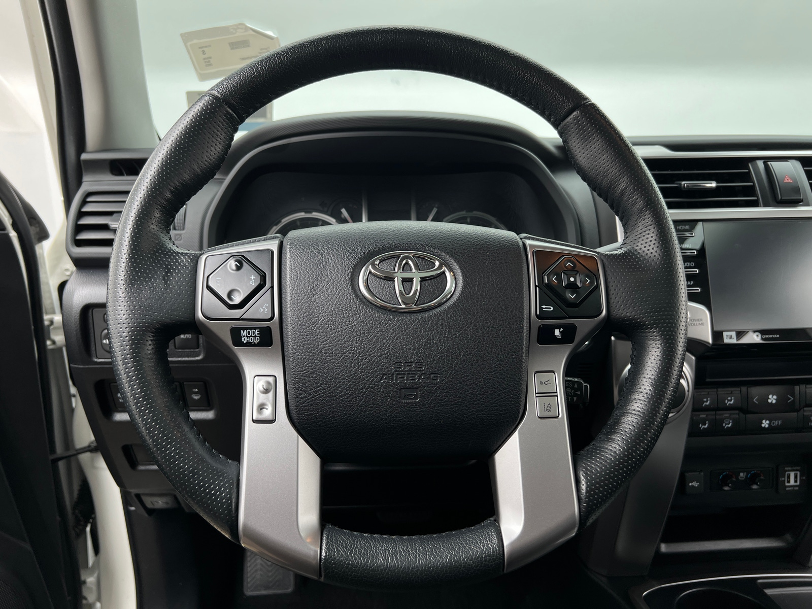 Thumbnail: 2023 Toyota 4Runner - 4