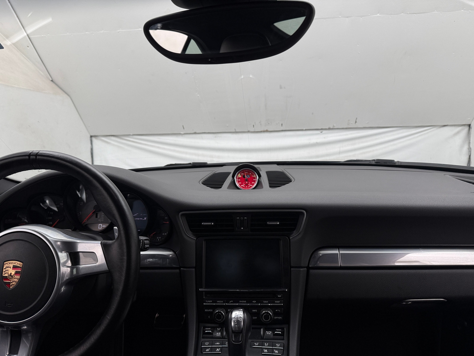 Thumbnail: 2014 Porsche 911 - 2