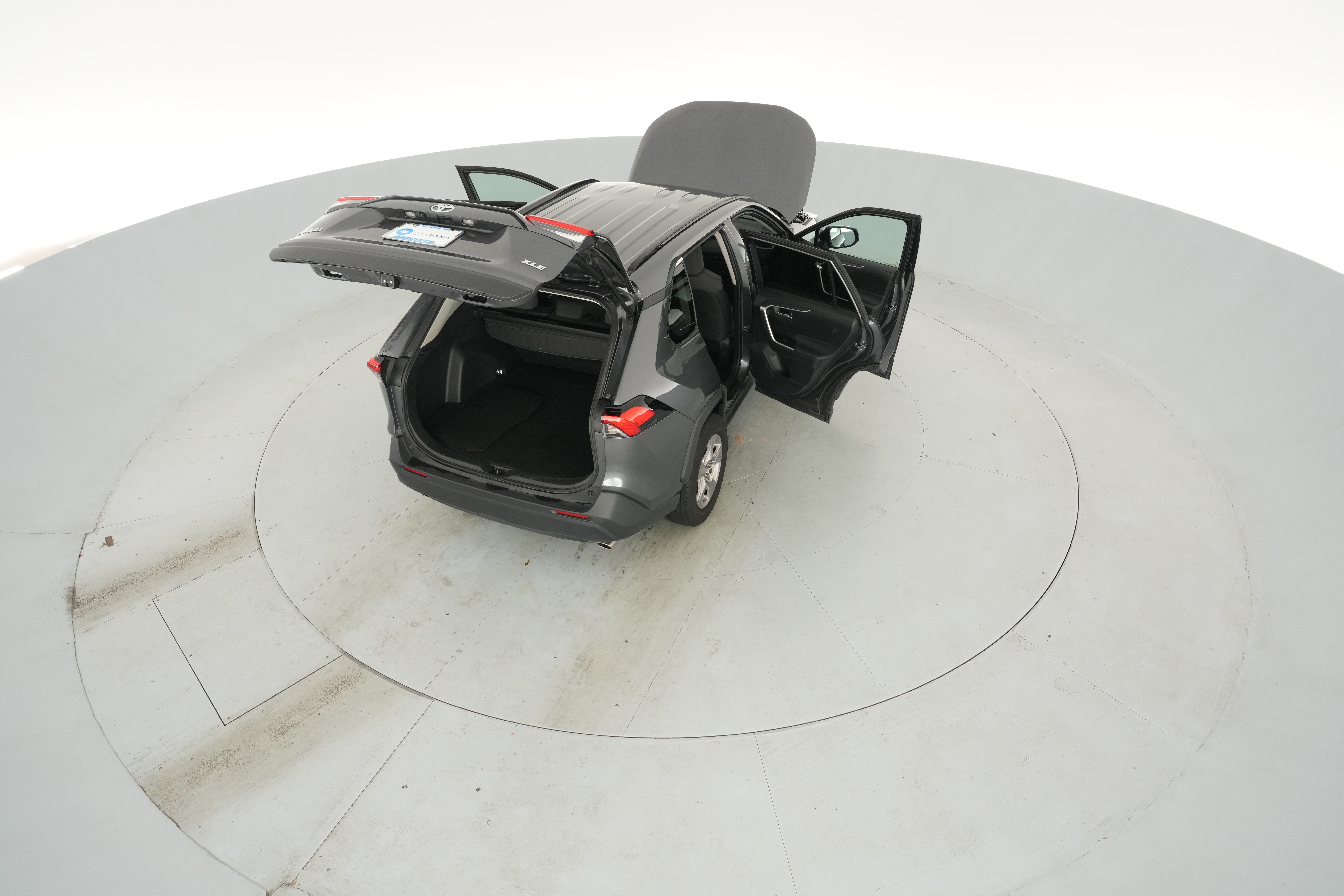 2025 Toyota RAV4 XLE - Photo 47
