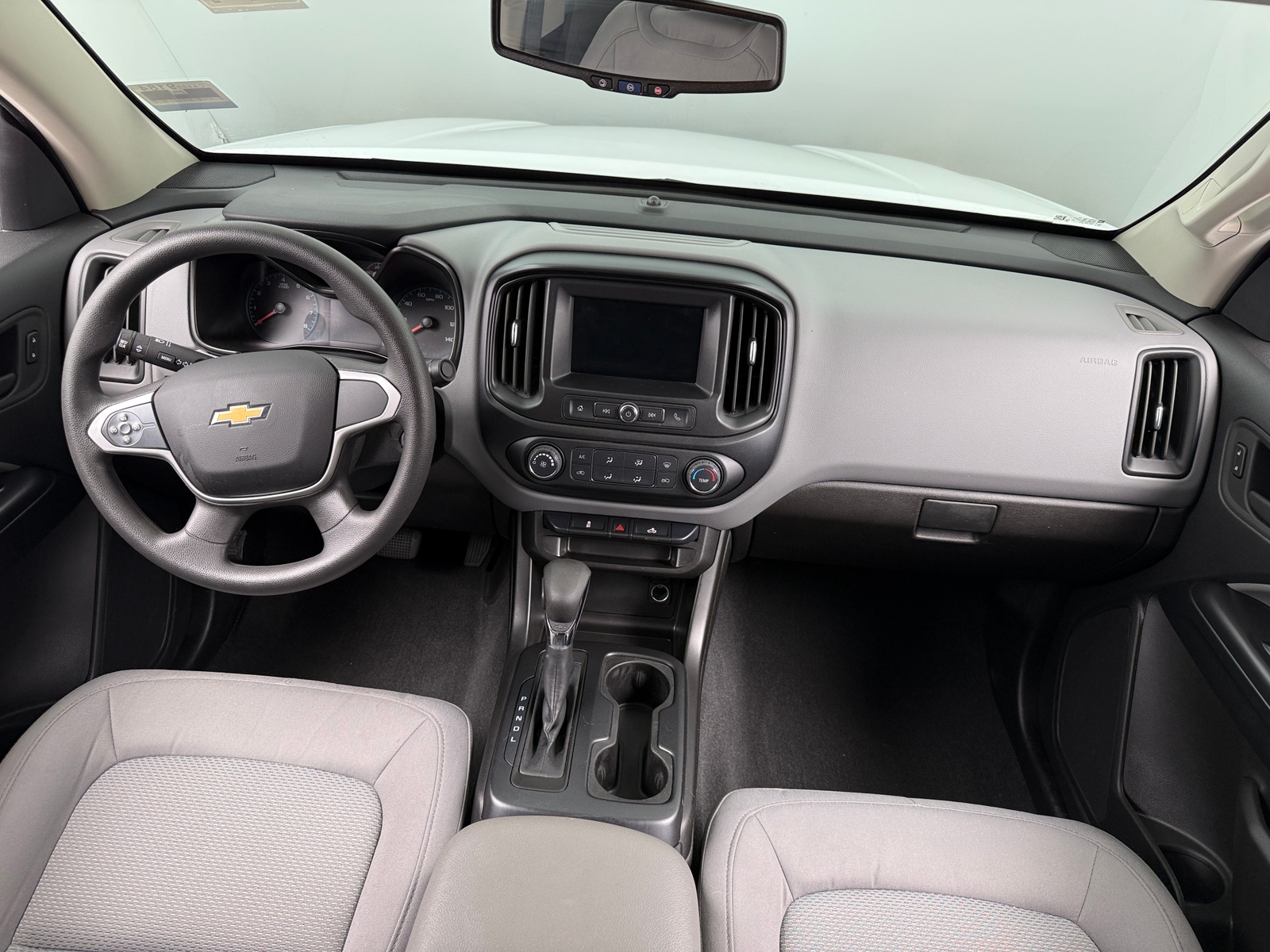 Thumbnail: 2022 Chevrolet Colorado - 3