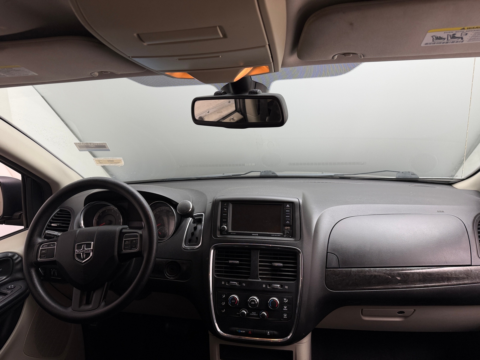 Thumbnail: 2018 Dodge Grand Caravan - 3