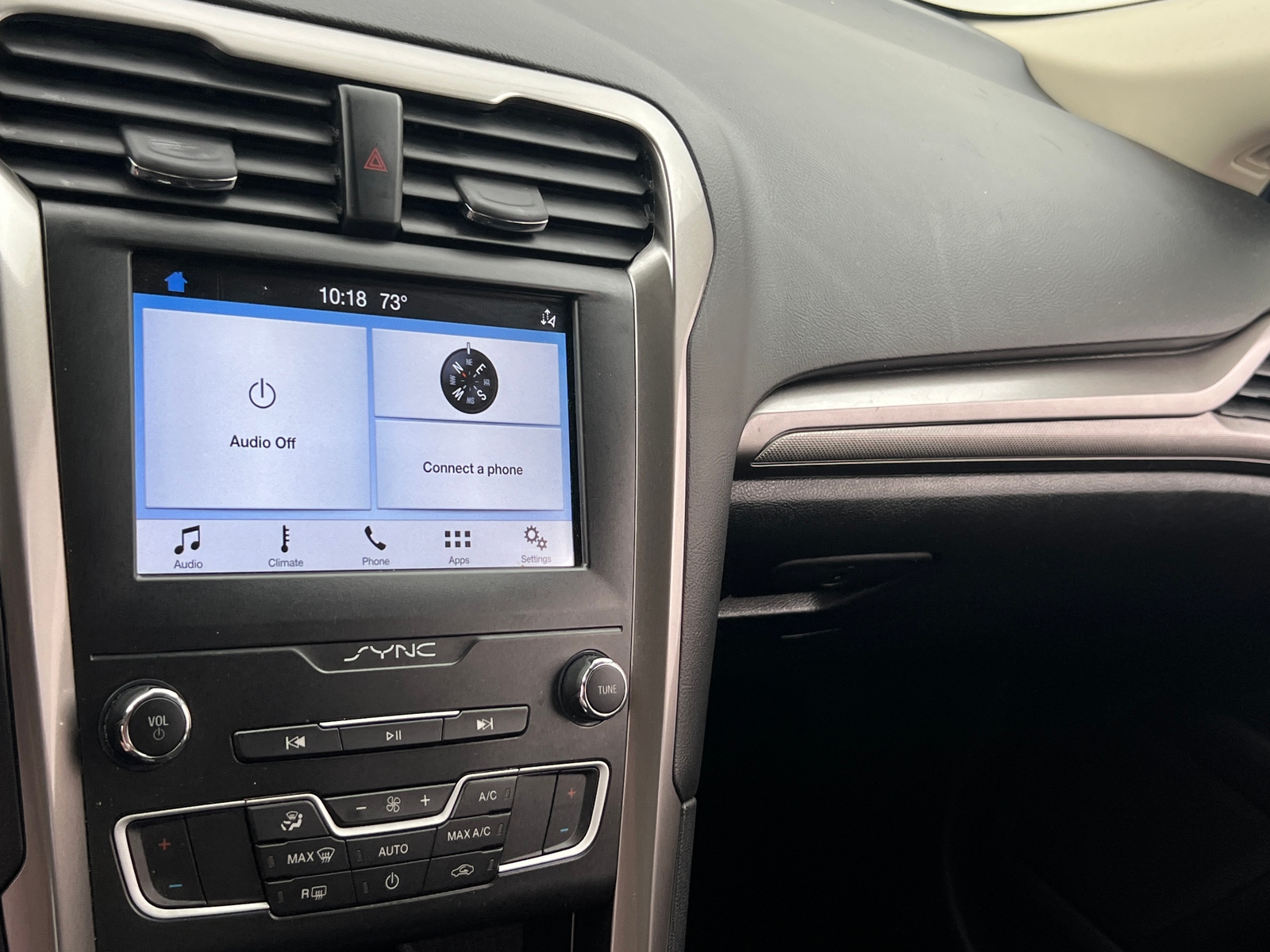 Thumbnail: 2019 Ford Fusion - 4