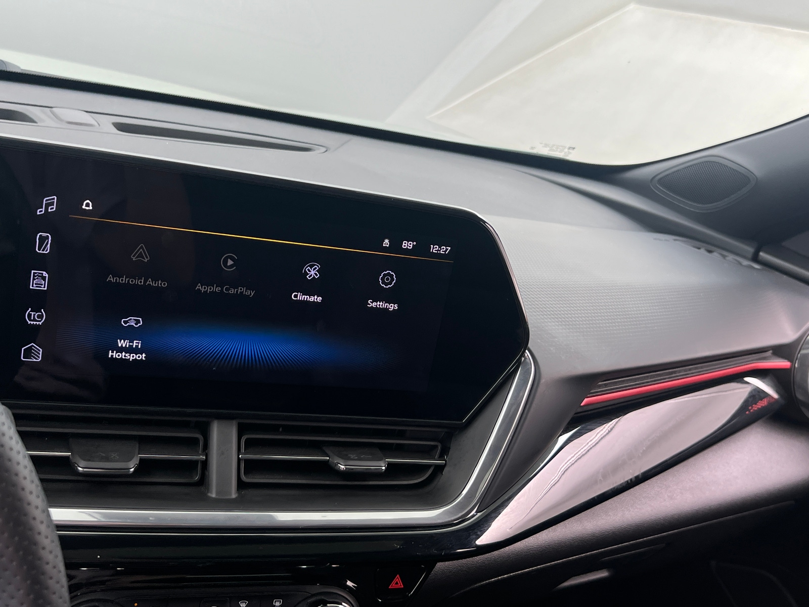 Thumbnail: 2024 Chevrolet Trax - 3