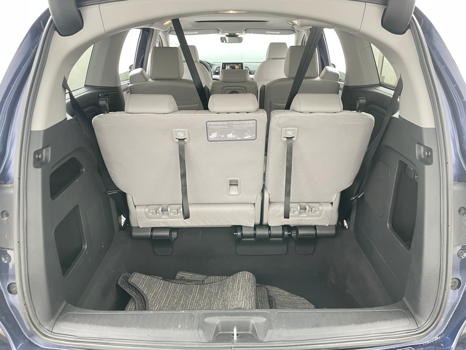 Thumbnail: 2022 Honda Odyssey - 6