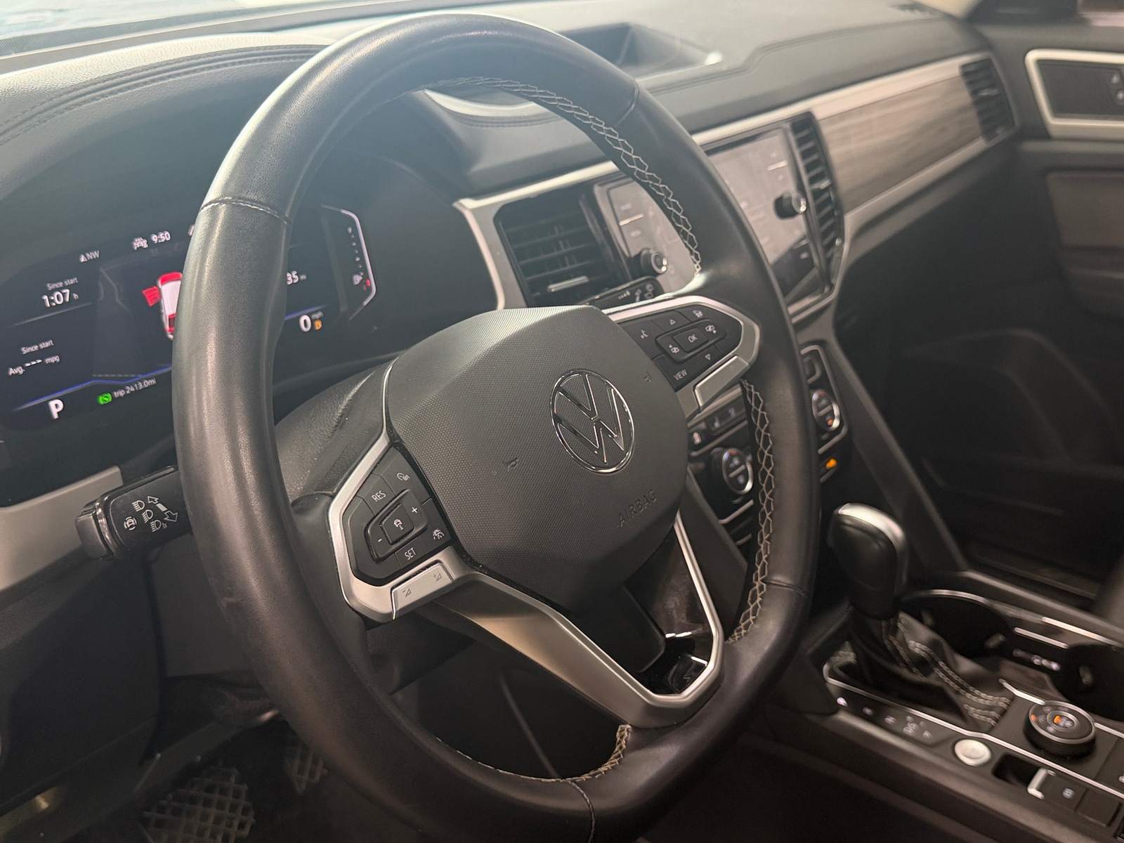 Thumbnail: 2023 Volkswagen Atlas - 4