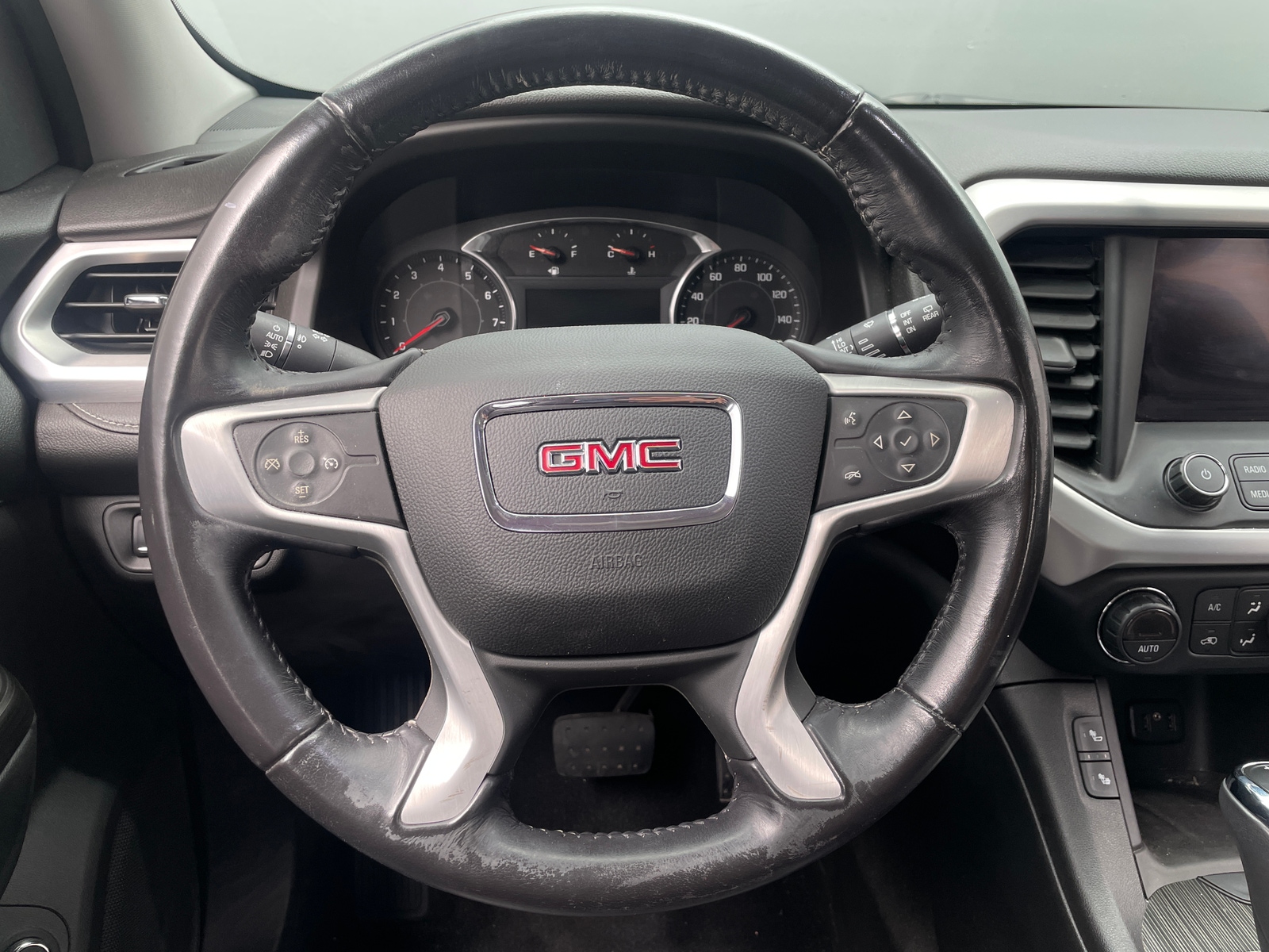 Thumbnail: 2018 GMC Acadia - 4