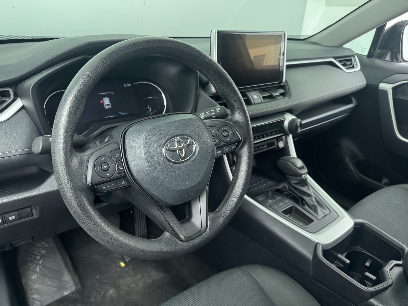 Thumbnail: 2025 Toyota RAV4 - 5