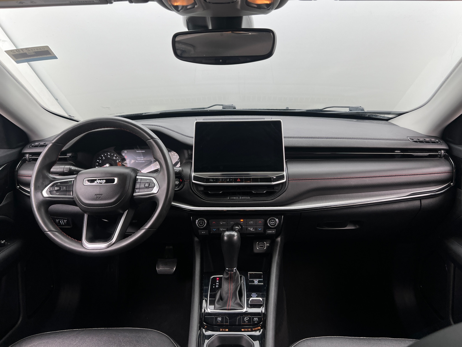 Thumbnail: 2022 Jeep Compass - 3