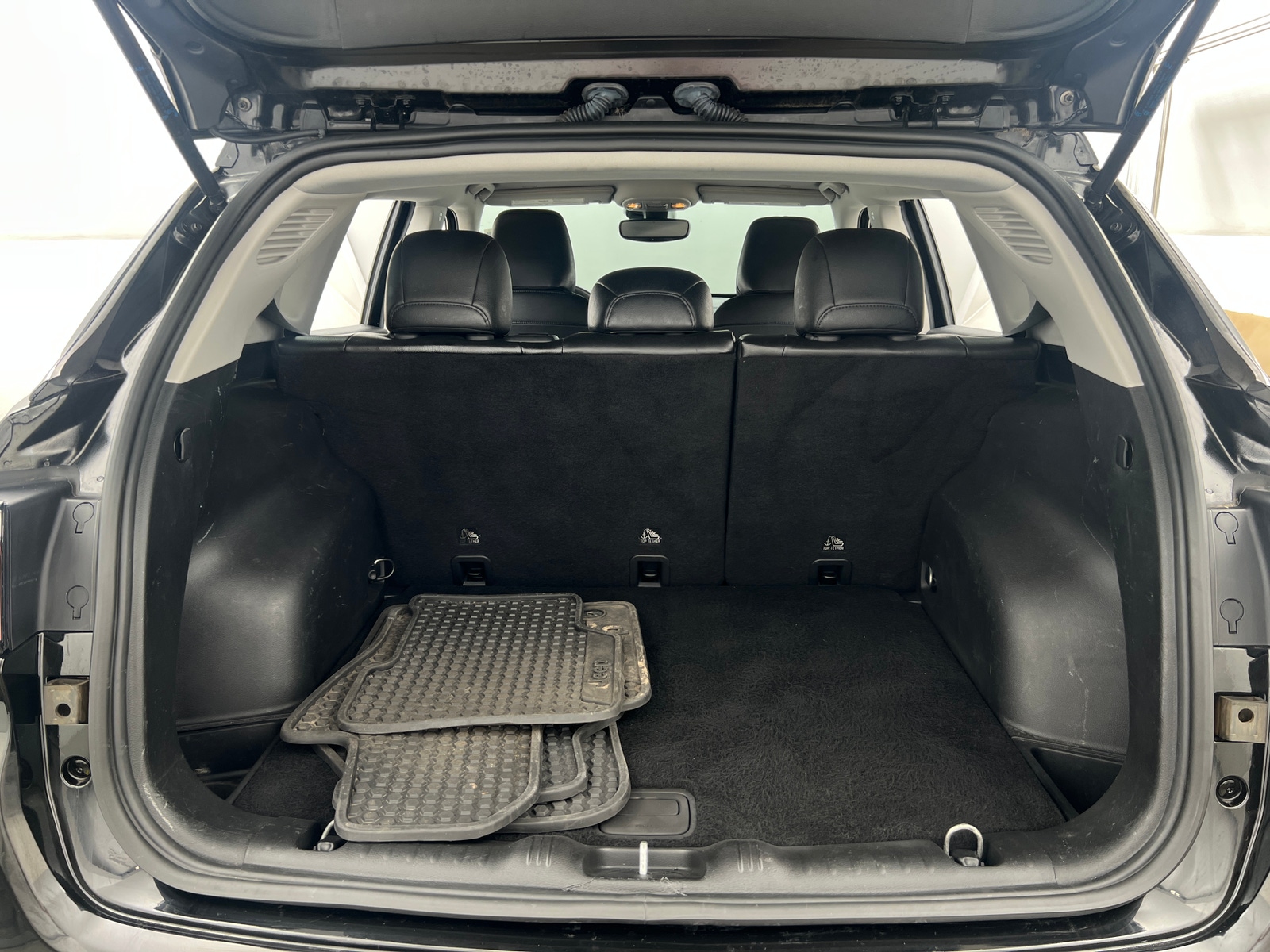 Thumbnail: 2022 Jeep Compass - 7