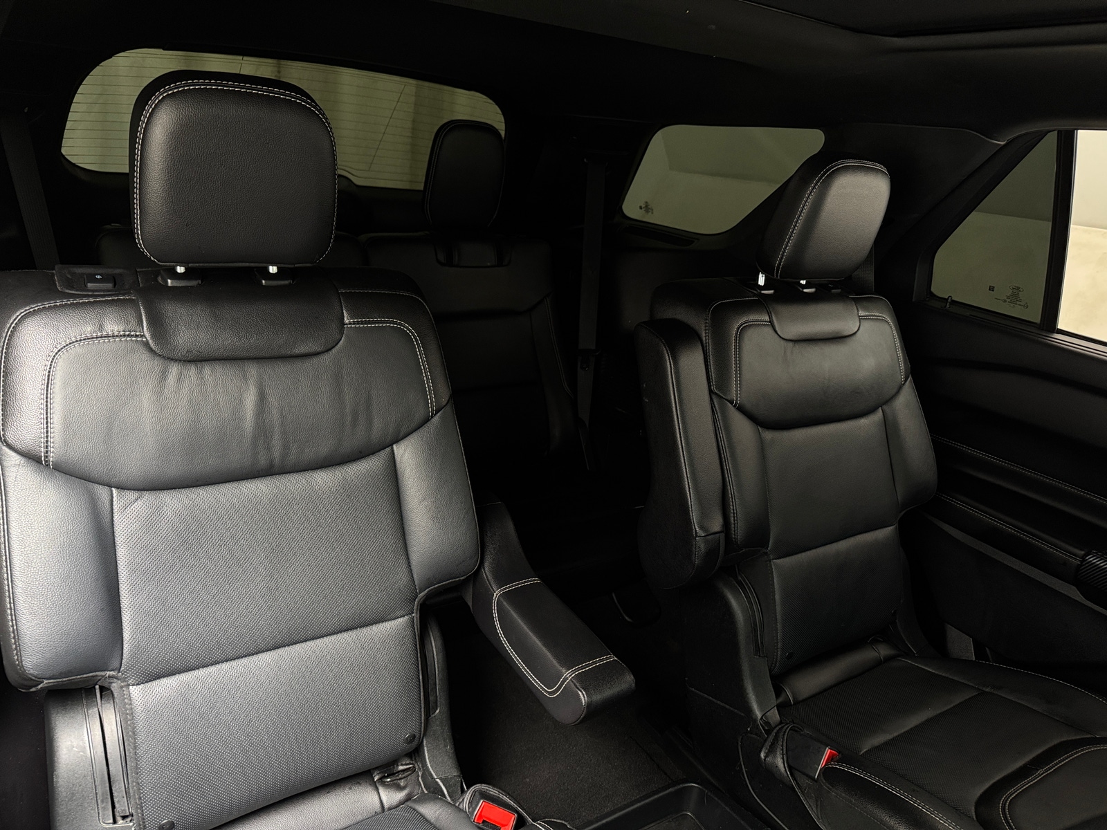 Thumbnail: 2021 Ford Explorer - 5