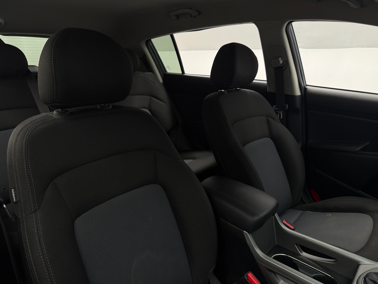 Thumbnail: 2016 Kia Sportage - 2