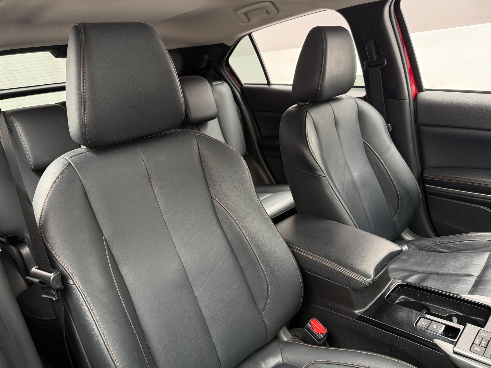 Thumbnail: 2019 Mitsubishi Eclipse Cross - 2