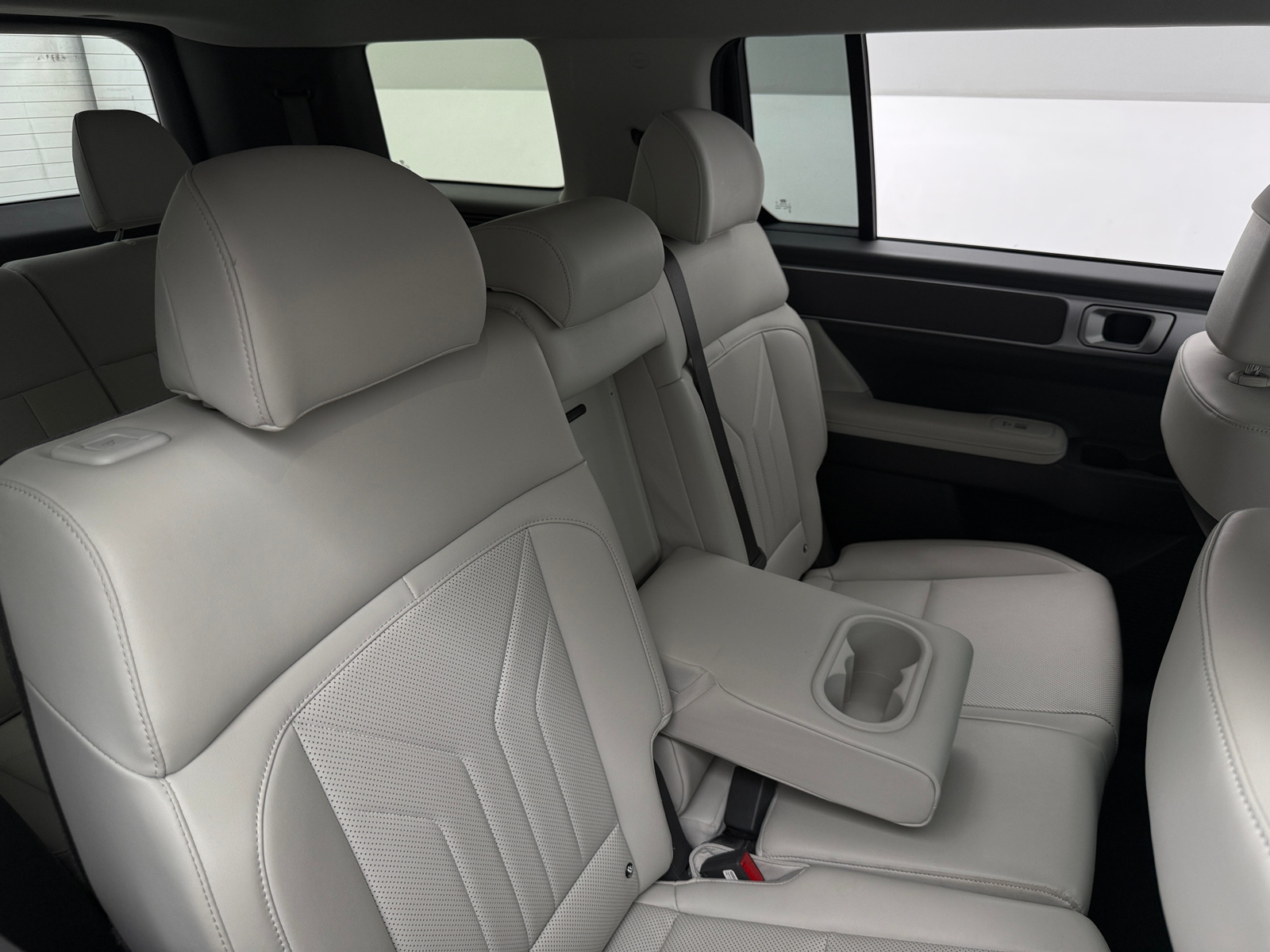 Thumbnail: 2026 Hyundai Santa Fe - 5