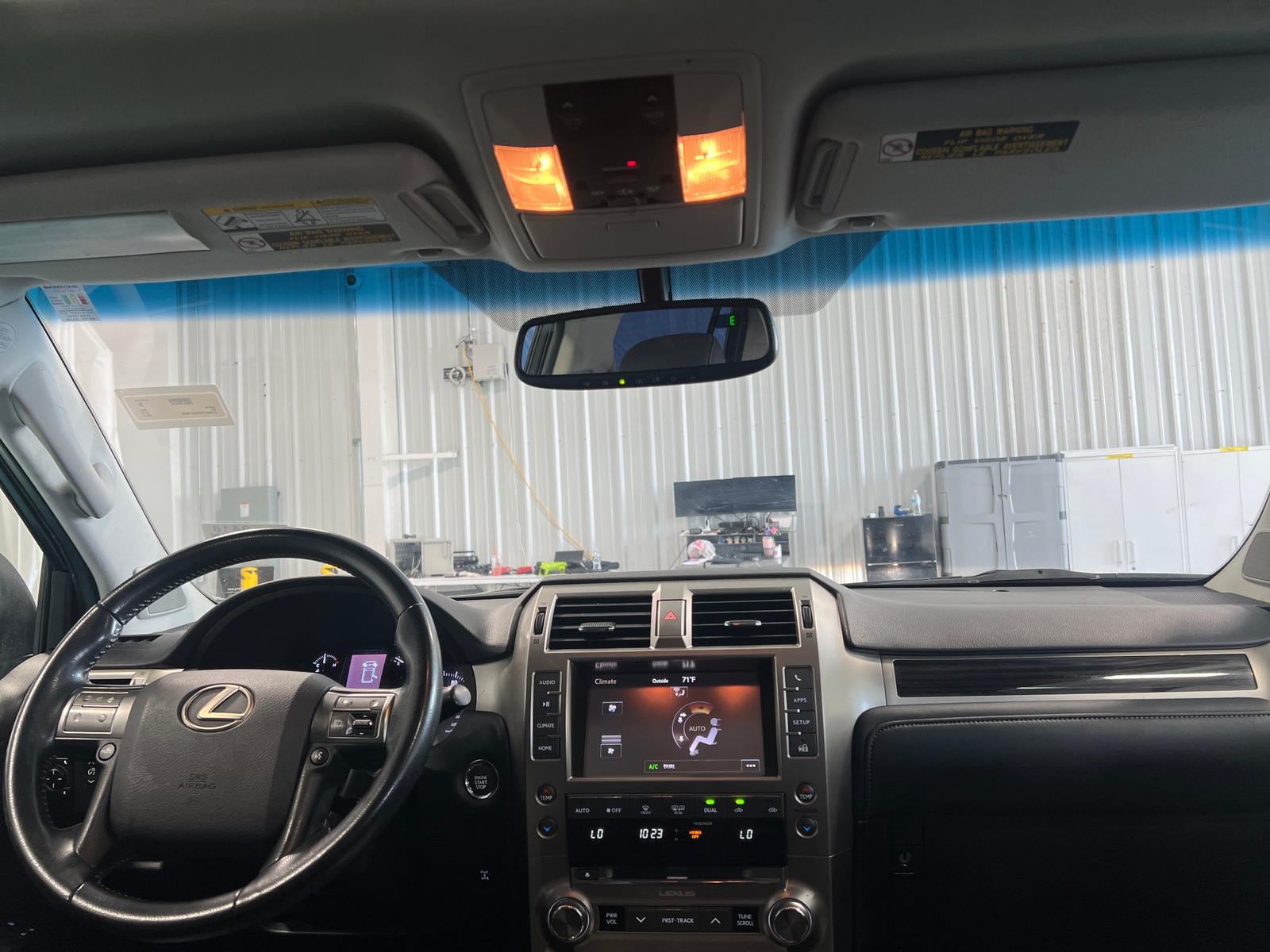 Thumbnail: 2019 Lexus GX - 2