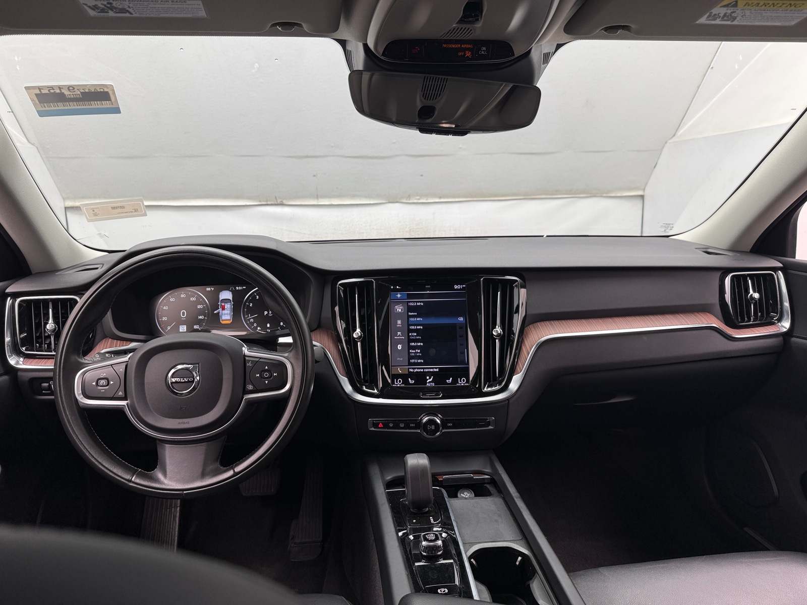 Thumbnail: 2022 Volvo S60 - 2