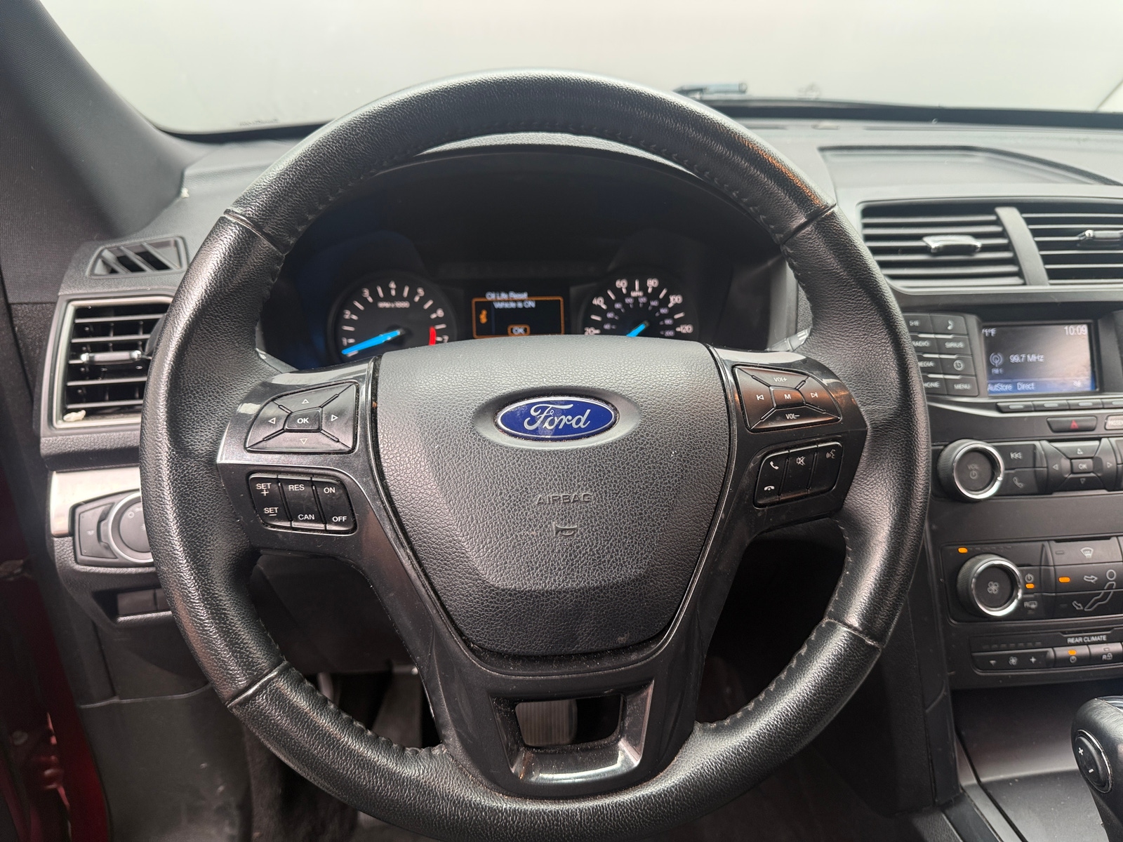 Thumbnail: 2019 Ford Explorer - 5