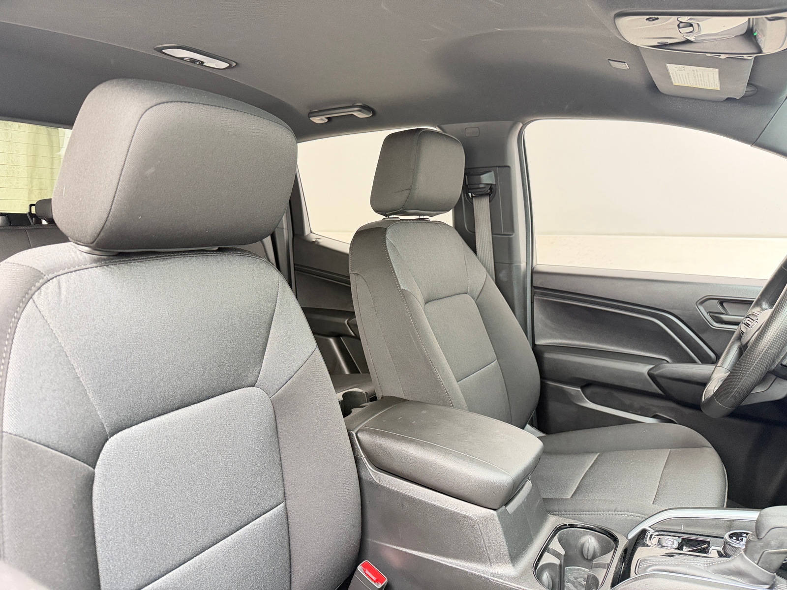 Thumbnail: 2023 Chevrolet Colorado - 2