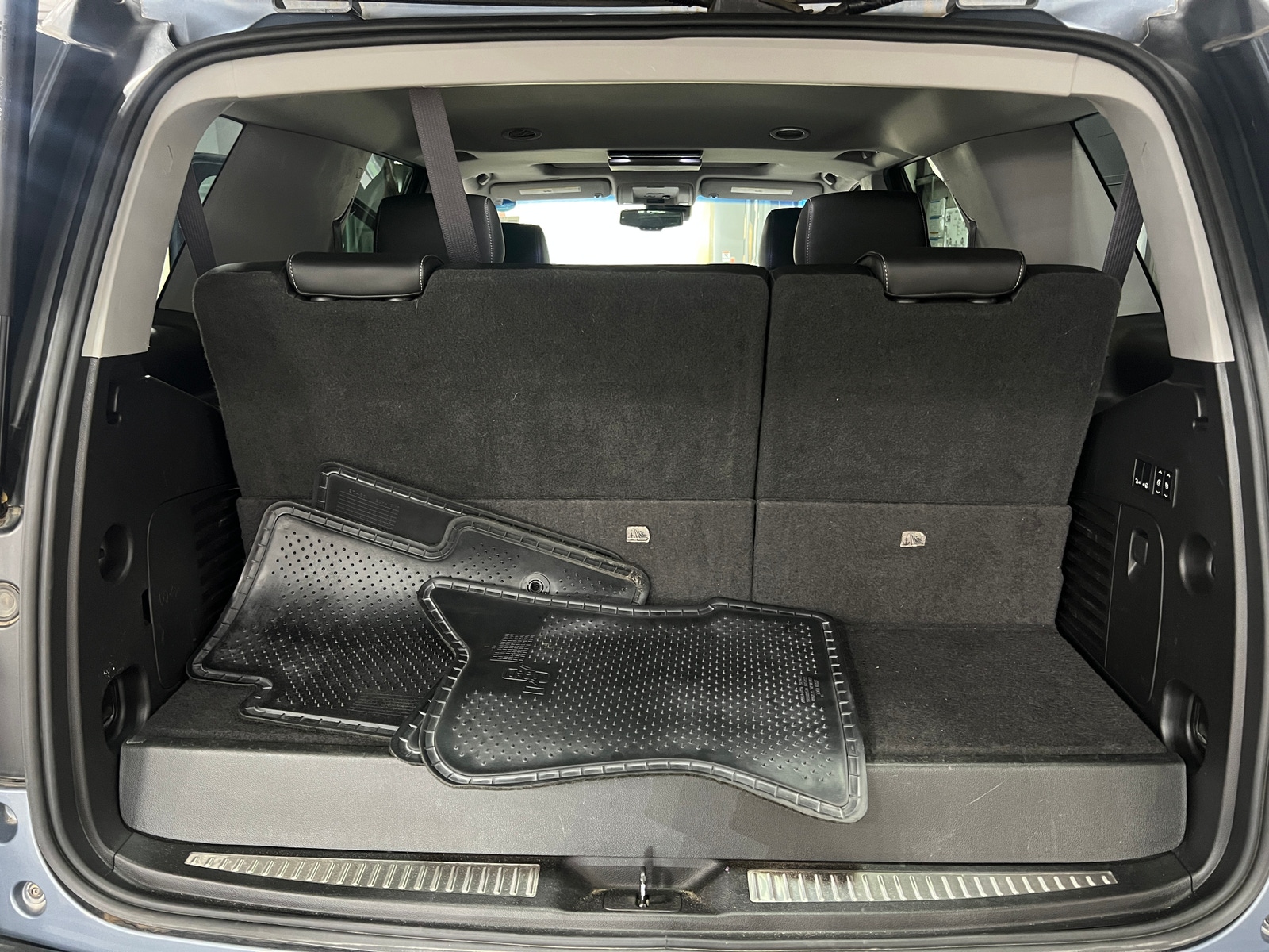 Thumbnail: 2016 Chevrolet Tahoe - 6