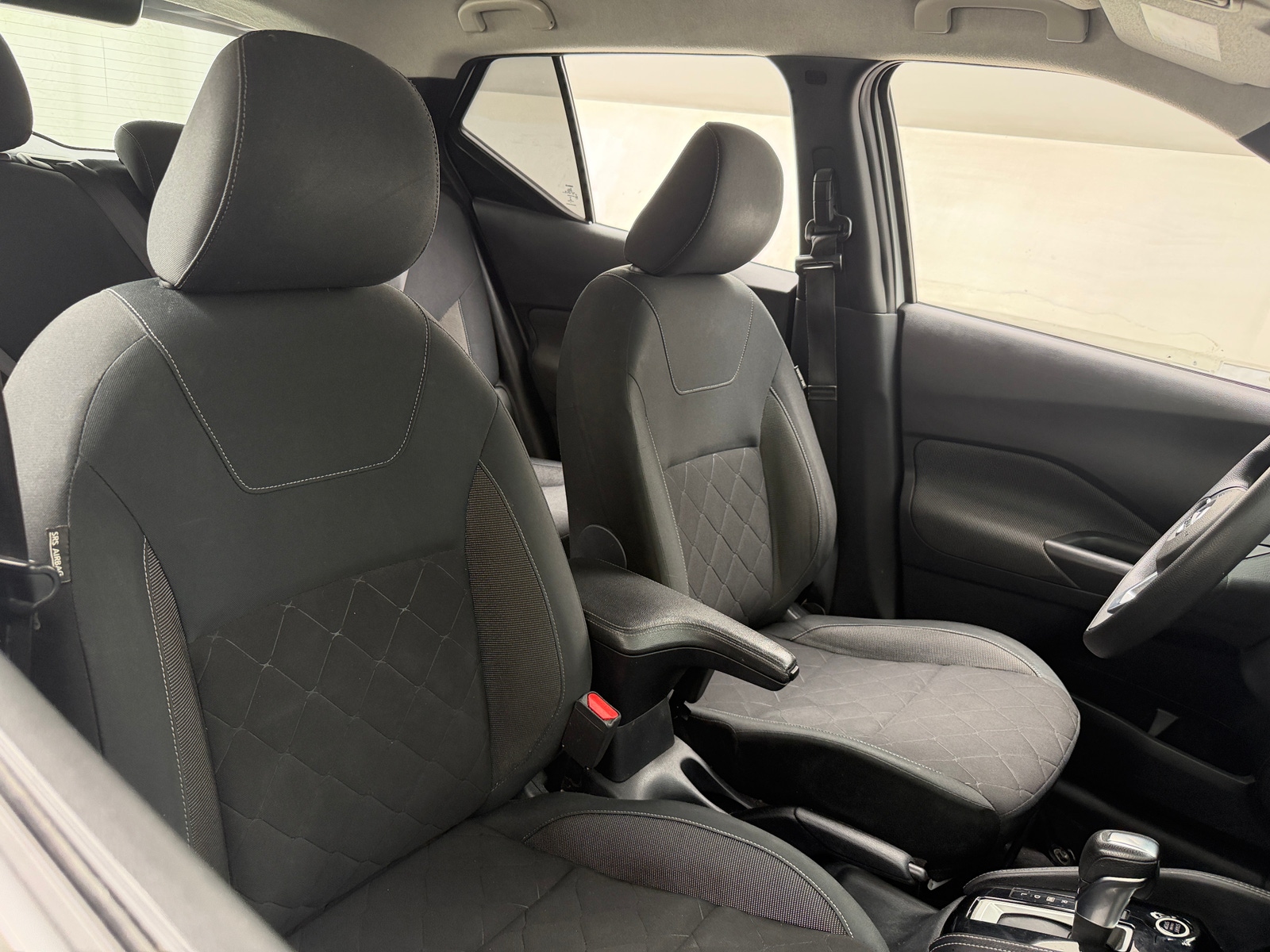 Thumbnail: 2019 Nissan Kicks - 2