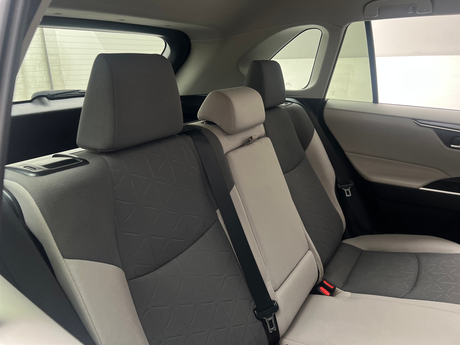 Thumbnail: 2022 Toyota RAV4 - 6