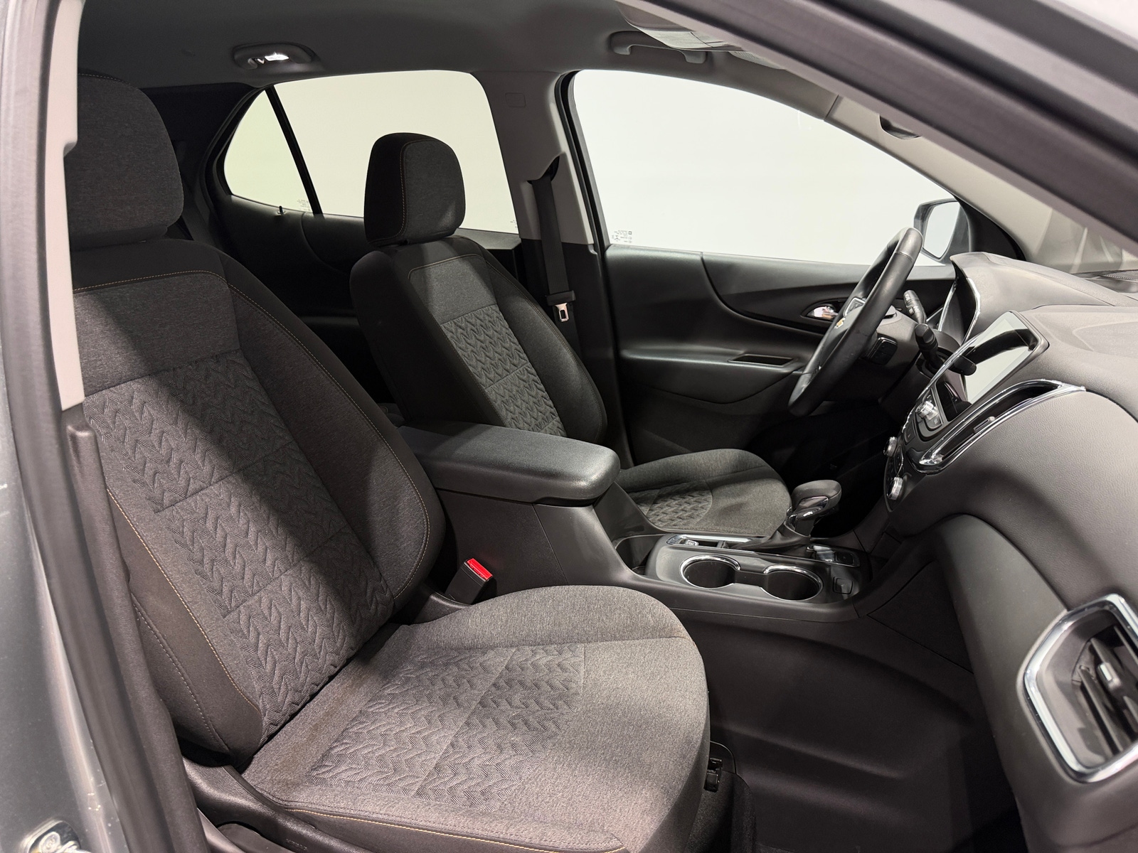 Thumbnail: 2023 Chevrolet Equinox - 2