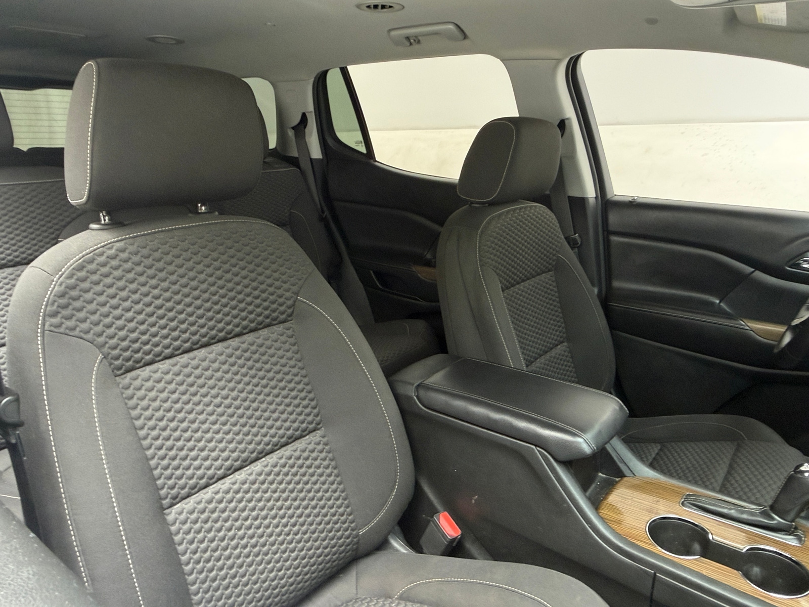 Thumbnail: 2017 GMC Acadia - 2