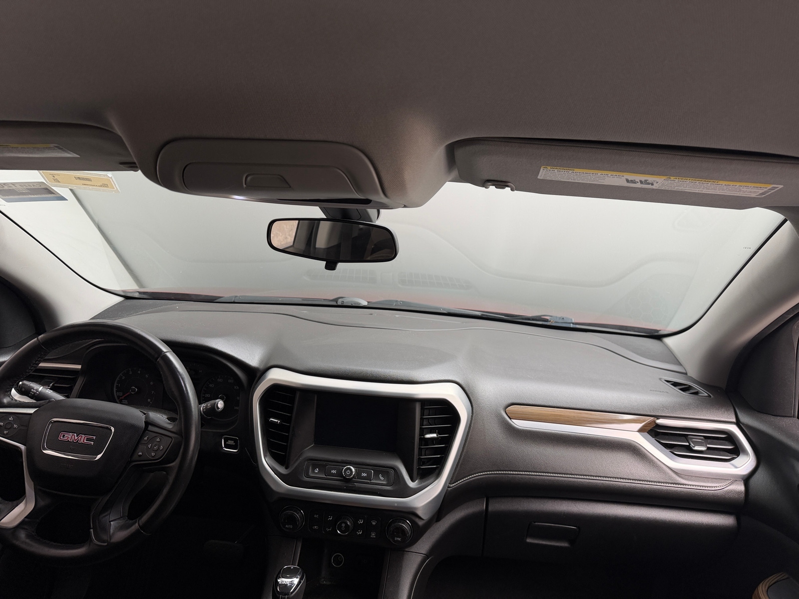 Thumbnail: 2017 GMC Acadia - 3