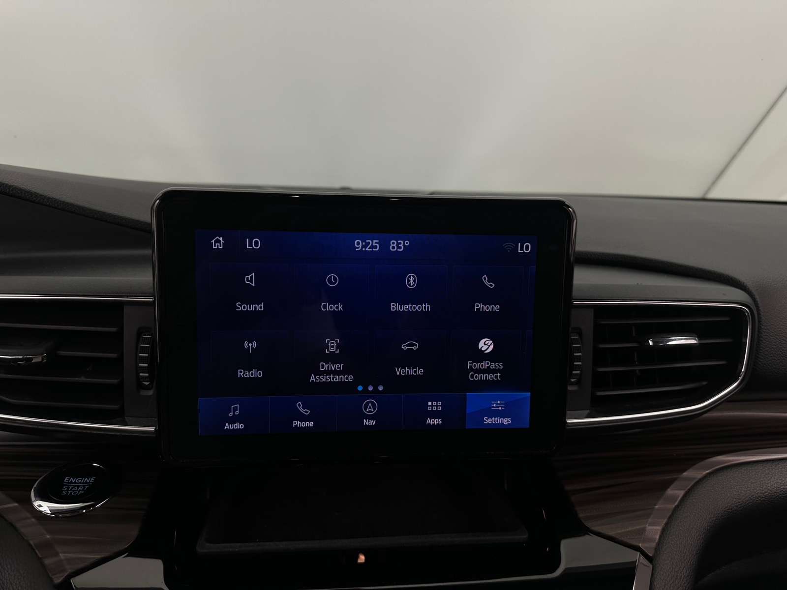 Thumbnail: 2024 Ford Explorer - 3