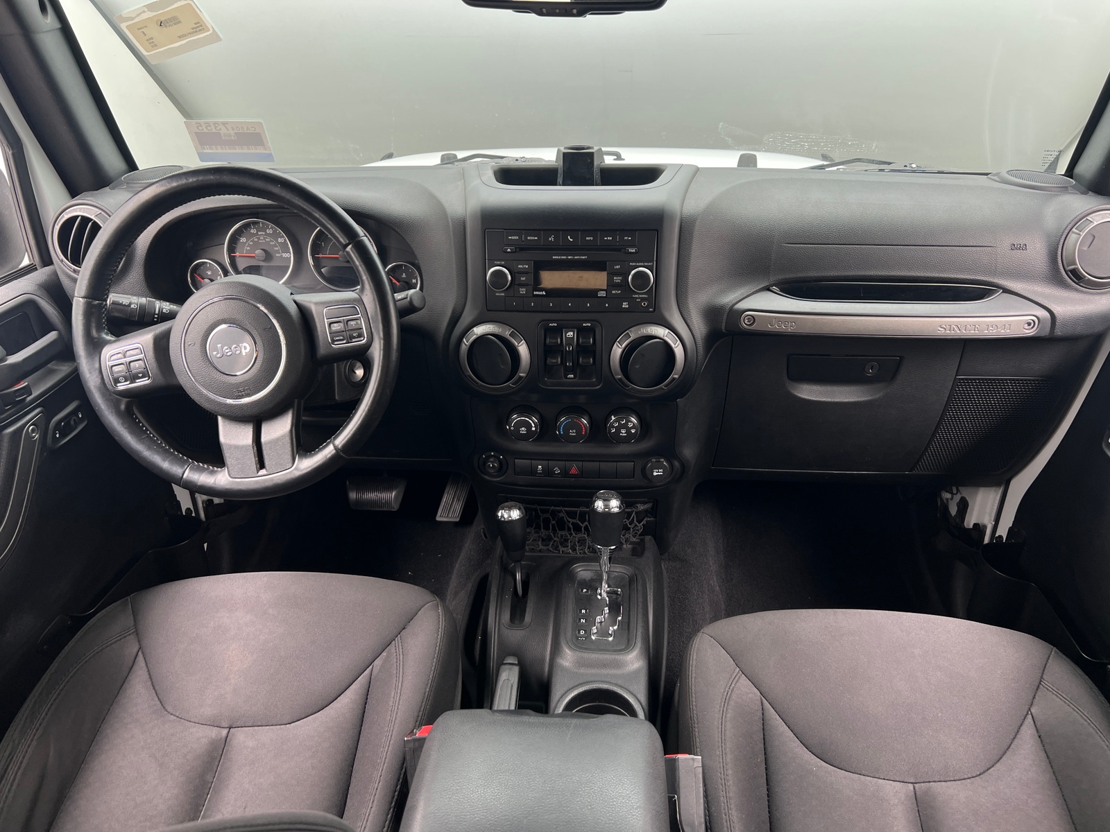 Thumbnail: 2015 Jeep Wrangler - 3