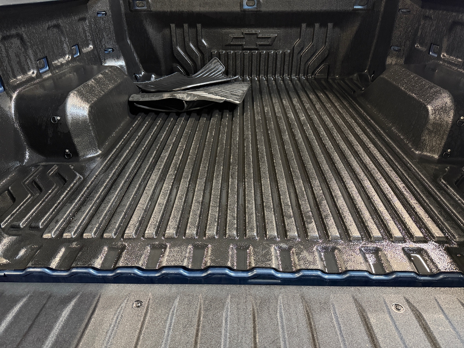 Thumbnail: 2024 Chevrolet Silverado 1500 - 7