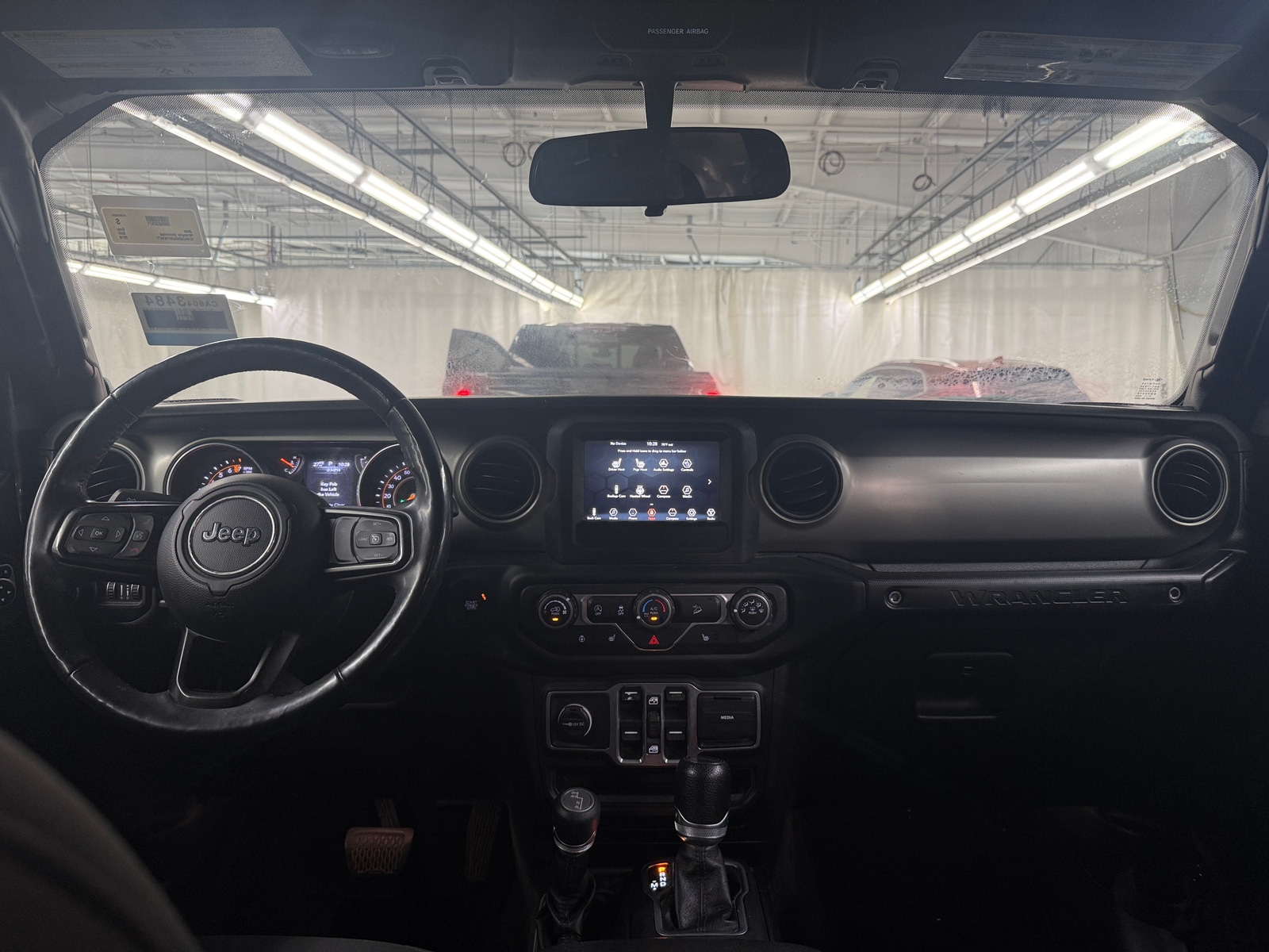 Thumbnail: 2018 Jeep Wrangler - 3