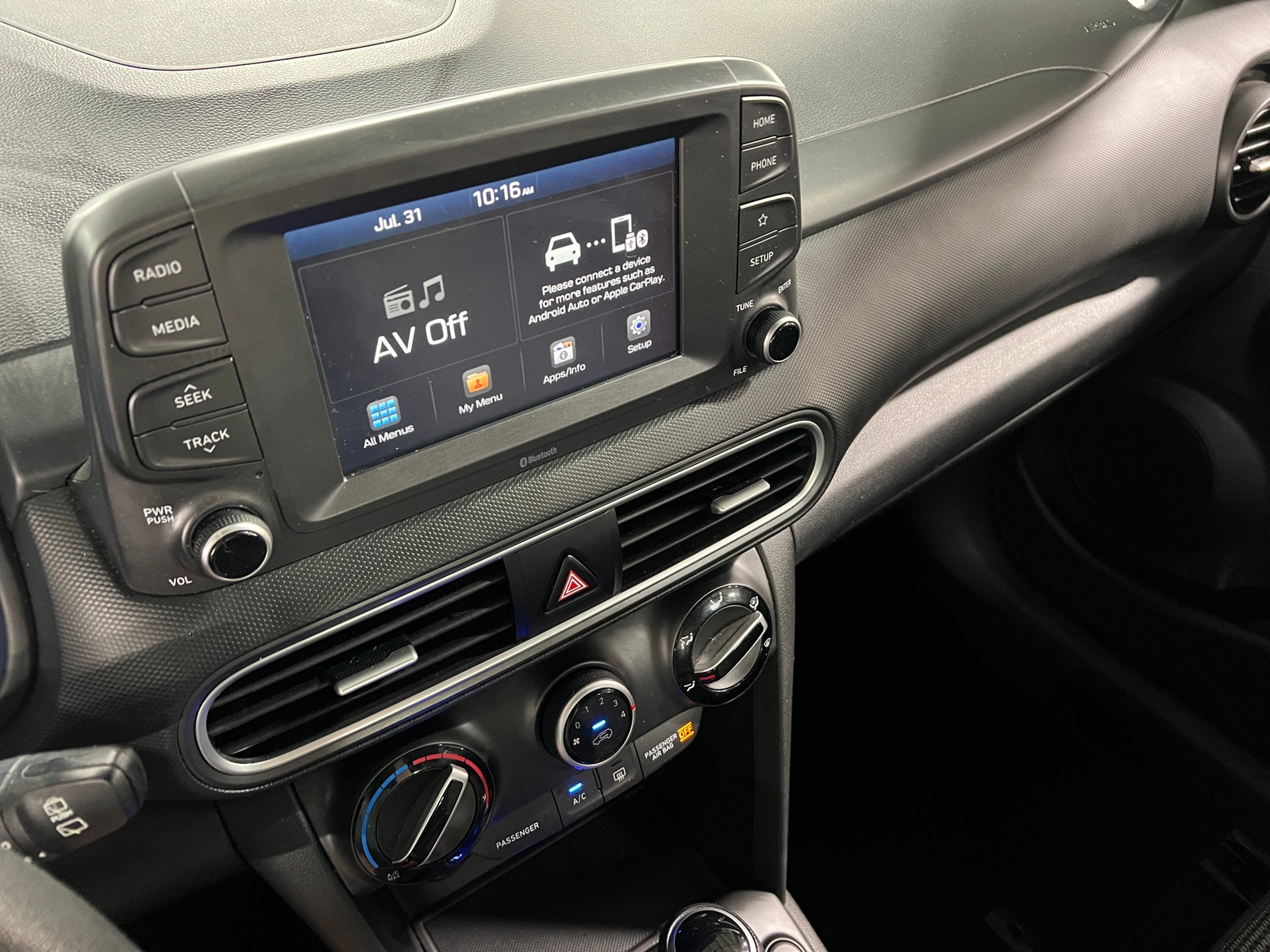 Thumbnail: 2020 Hyundai Kona - 4