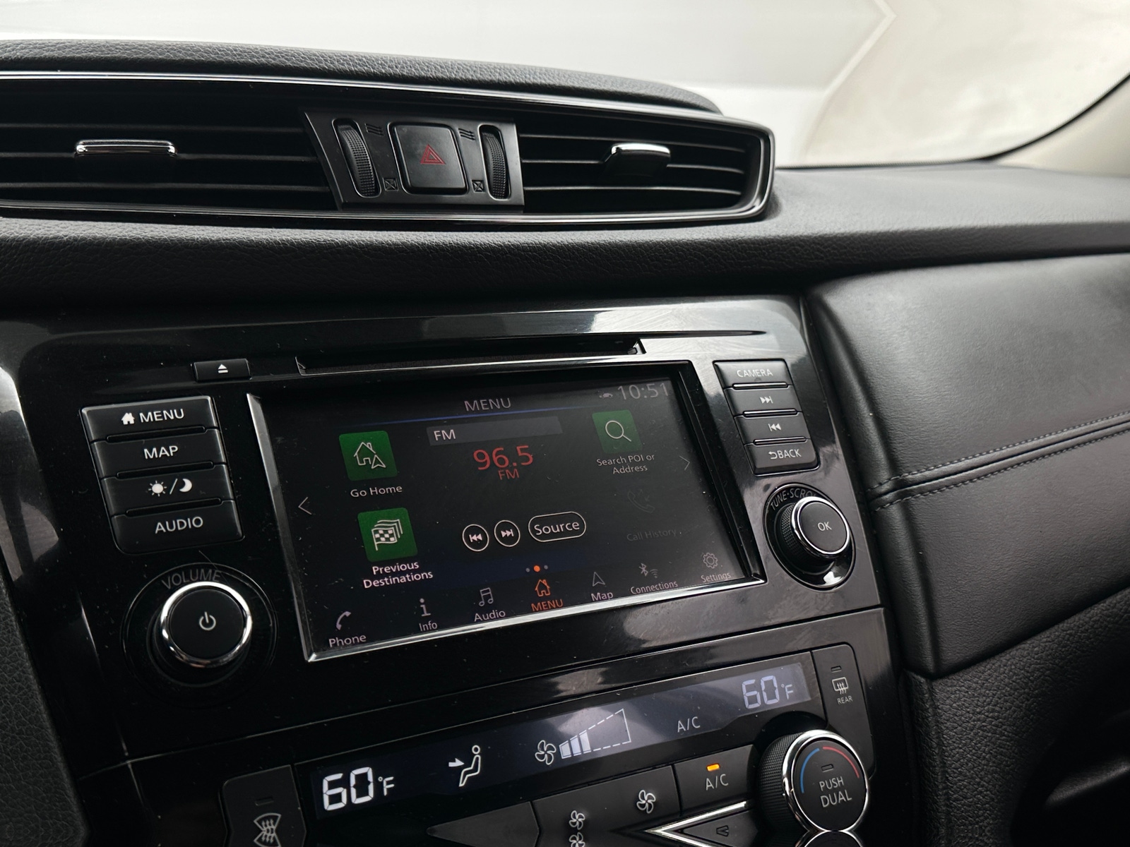 Thumbnail: 2020 Nissan Rogue - 3
